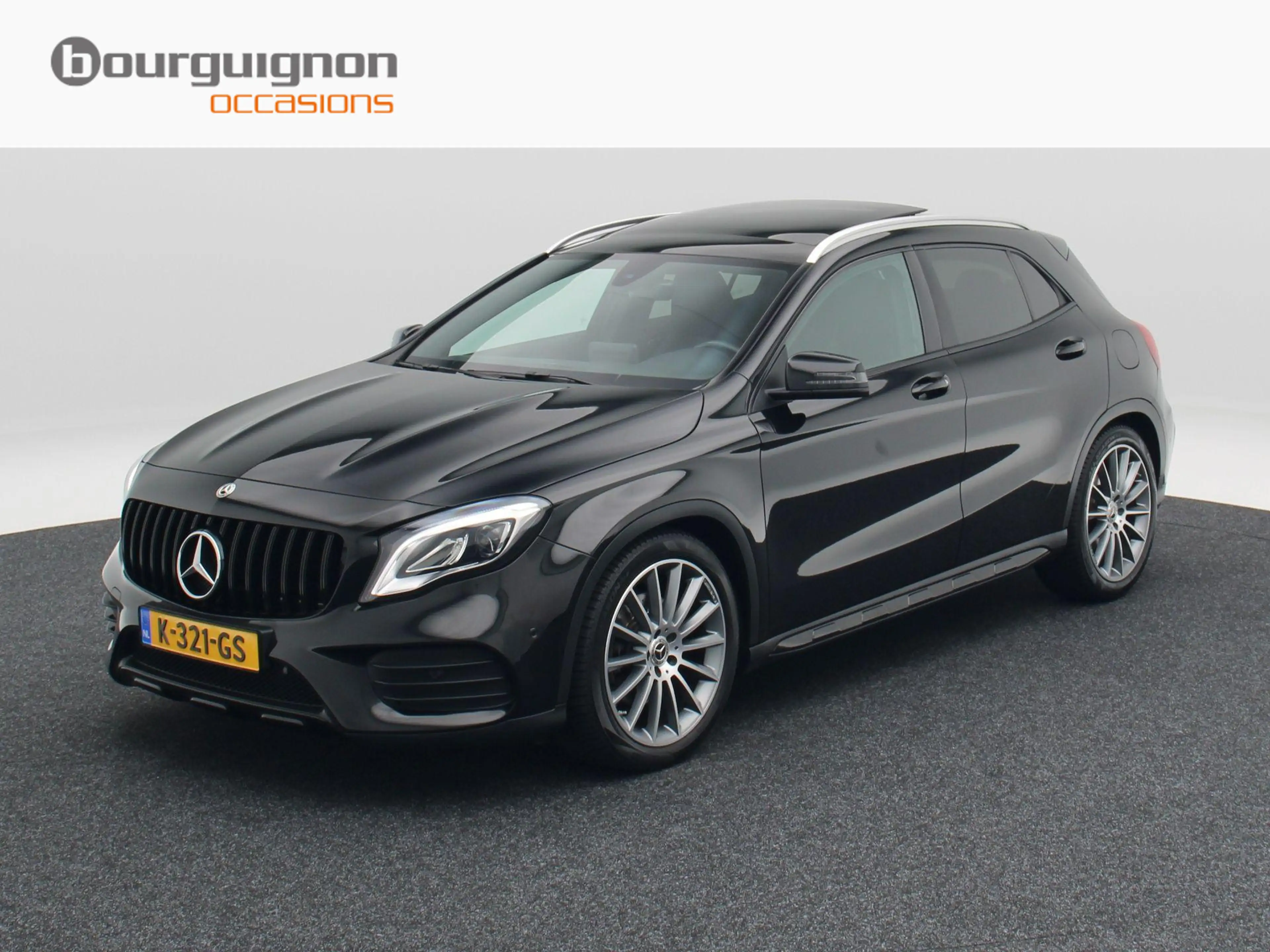 Mercedes-Benz GLA 250 4Matic 211 Pk Premium Plus | AMG Pakket | Stoelver