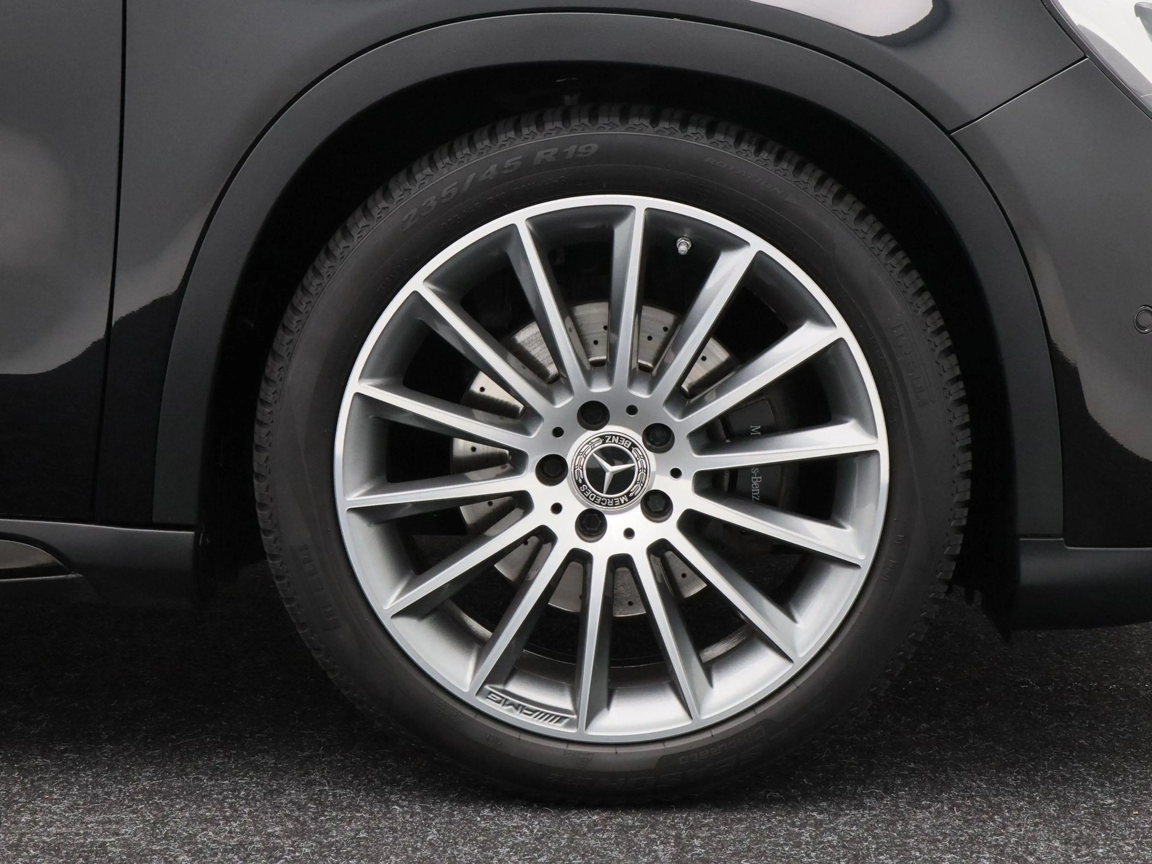 Mercedes-Benz GLA 250 4Matic 211 Pk Premium Plus | AMG Pakket | Stoelver — photo 8
