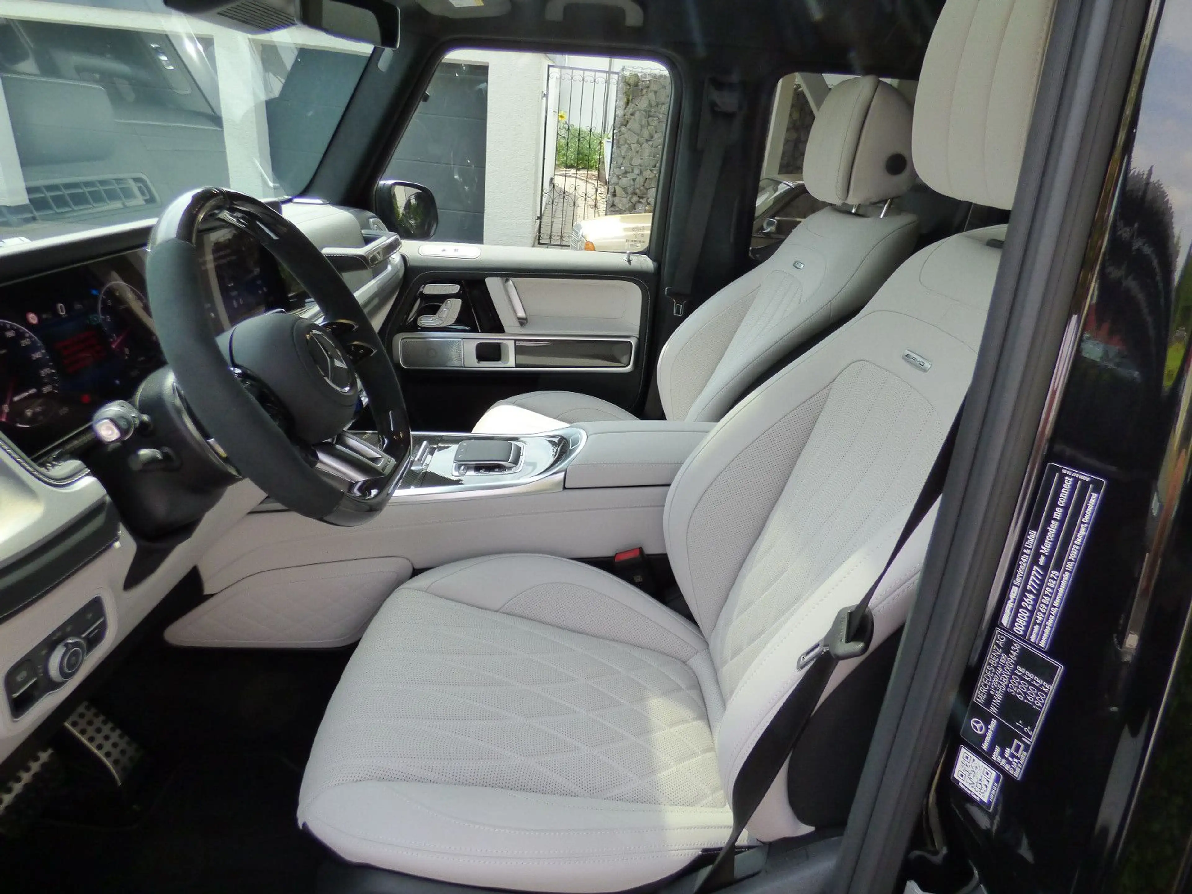 Mercedes-Benz G 63 AMG *FullCarbon*FondEntert*Superior*MY27* — photo 2