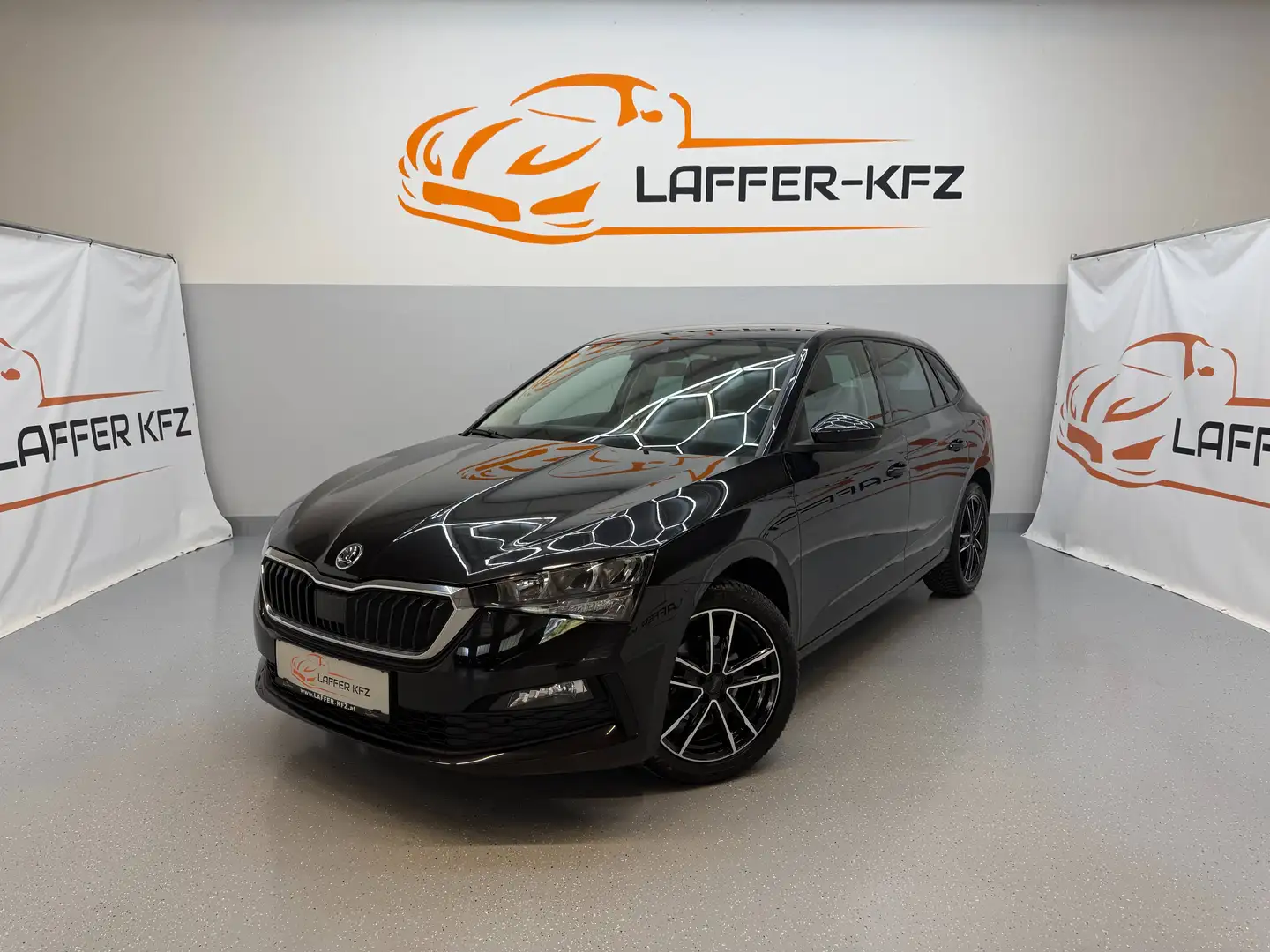 Skoda Scala Style 1,5 TSI DSG KLIMAAUTO SITZHZG VIRTUALL Schwarz - 1