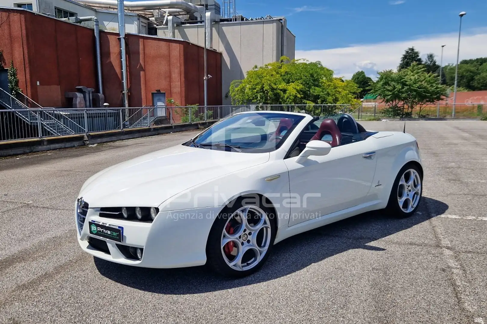 Alfa Romeo Spider Spider 1750 TBi Bílá - 1