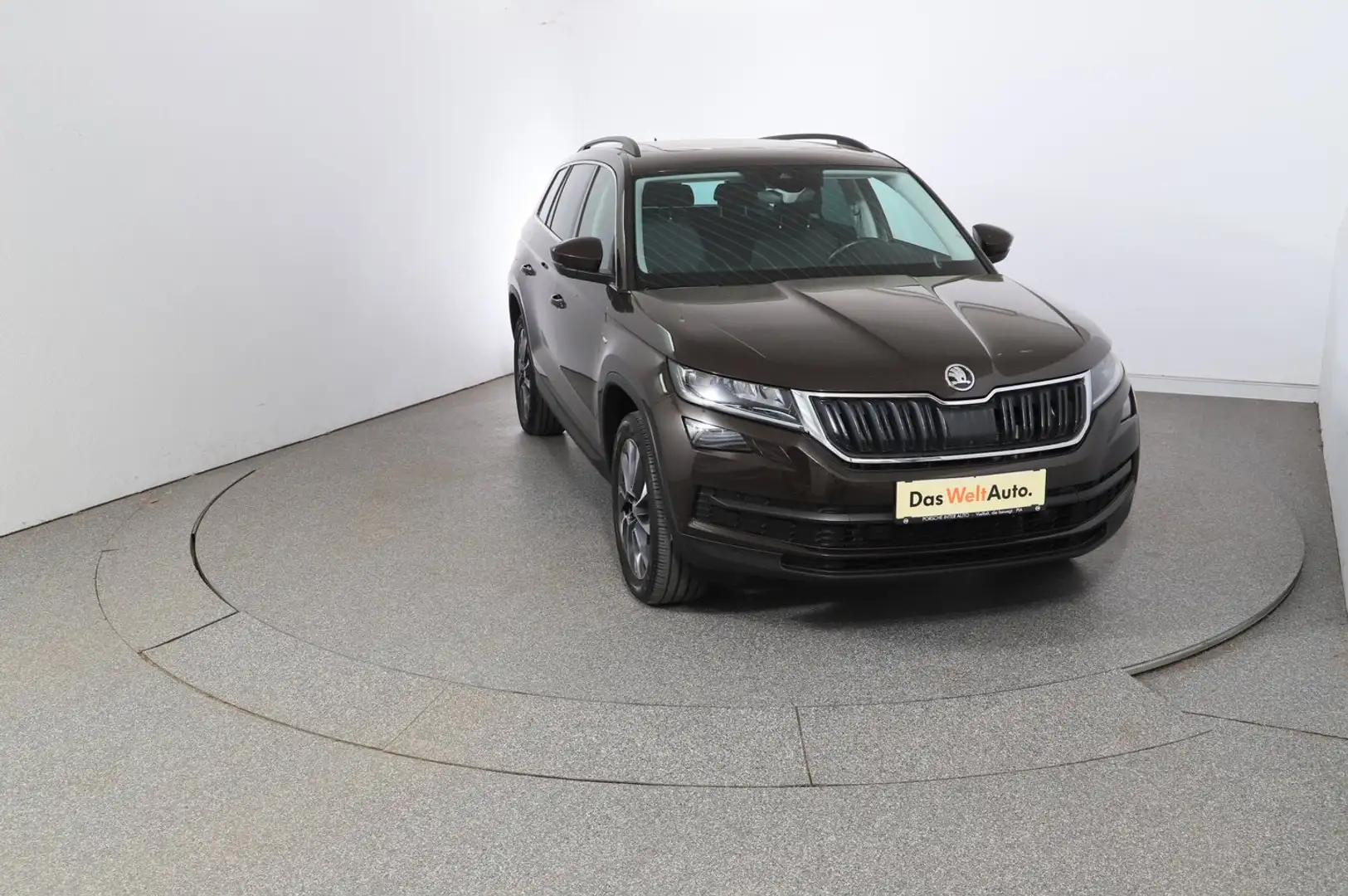 Skoda Kodiaq 4x4 Ambition SC TDI DSG Braun - 2