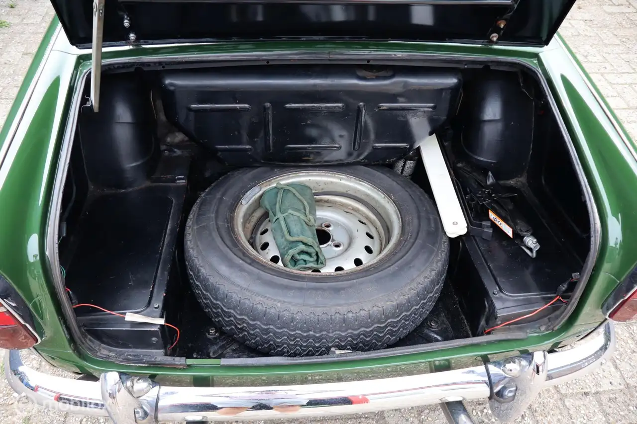 Triumph TR4 Soft Top, foto 12