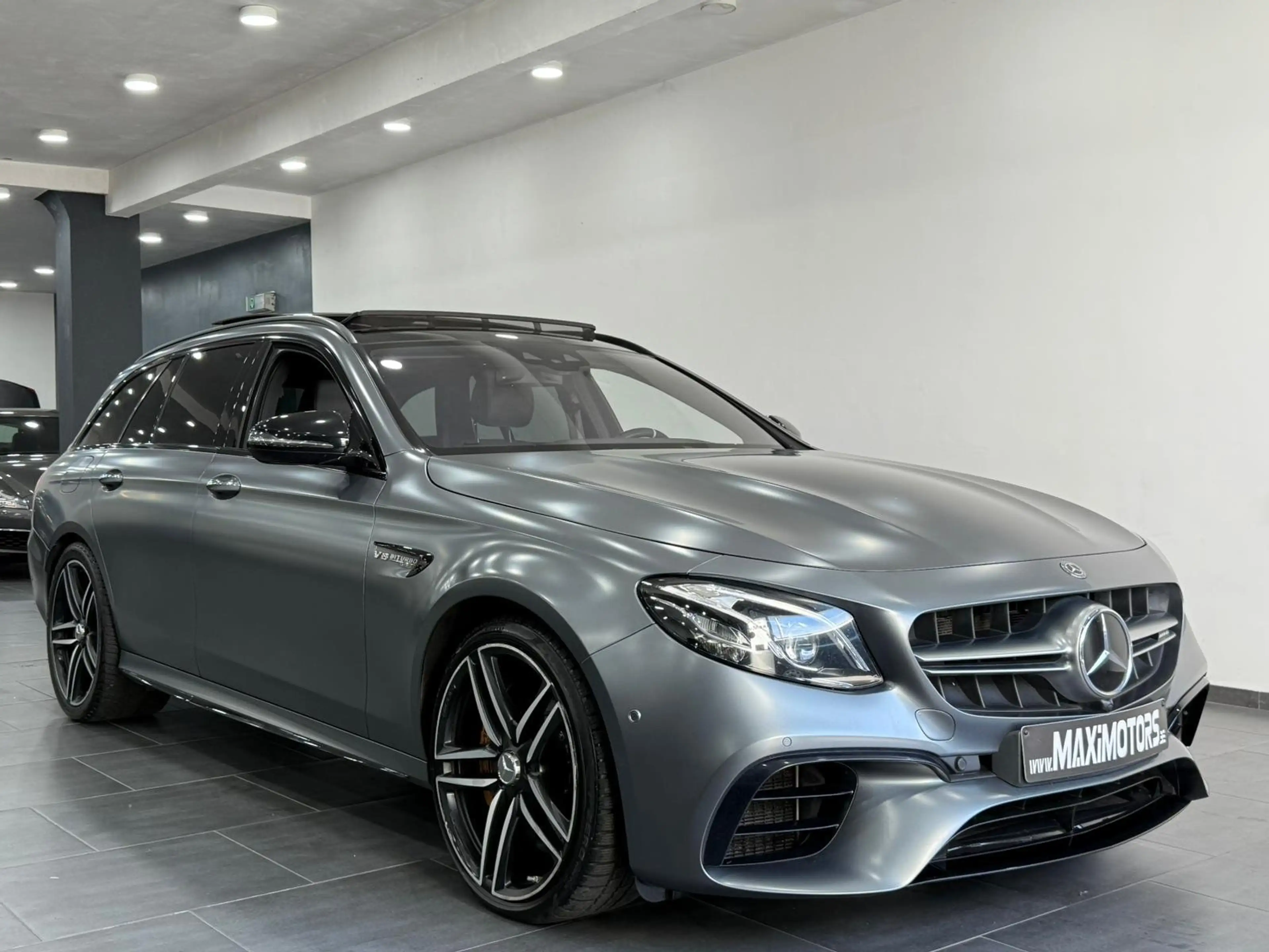 Mercedes-Benz E 63 AMG 4MaticS Utilitaire-Lichtevracht Ceramic FullOption — photo 6