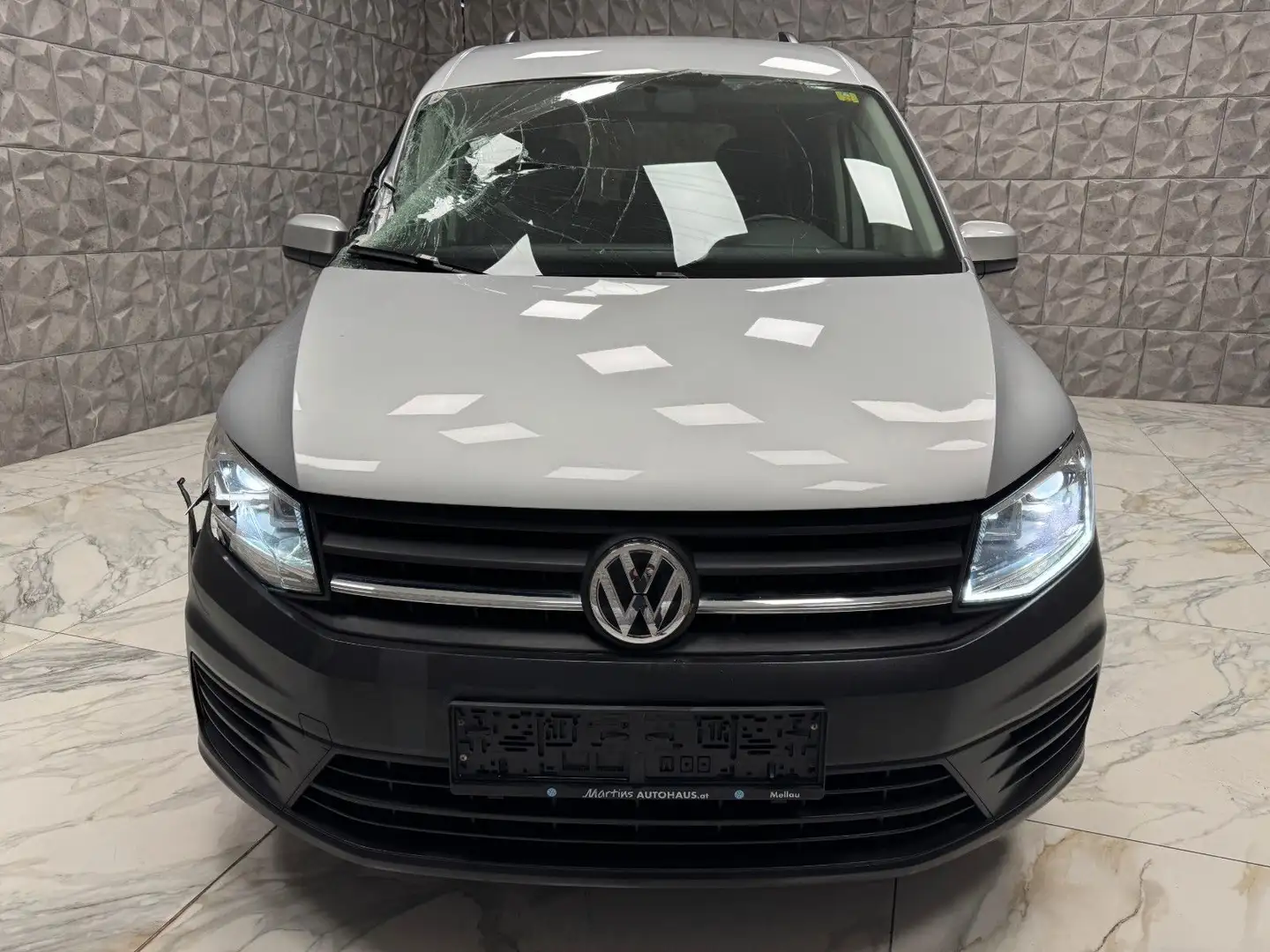Volkswagen Caddy Kombi Austria 2,0 TDI 4MOTION Silber - 2