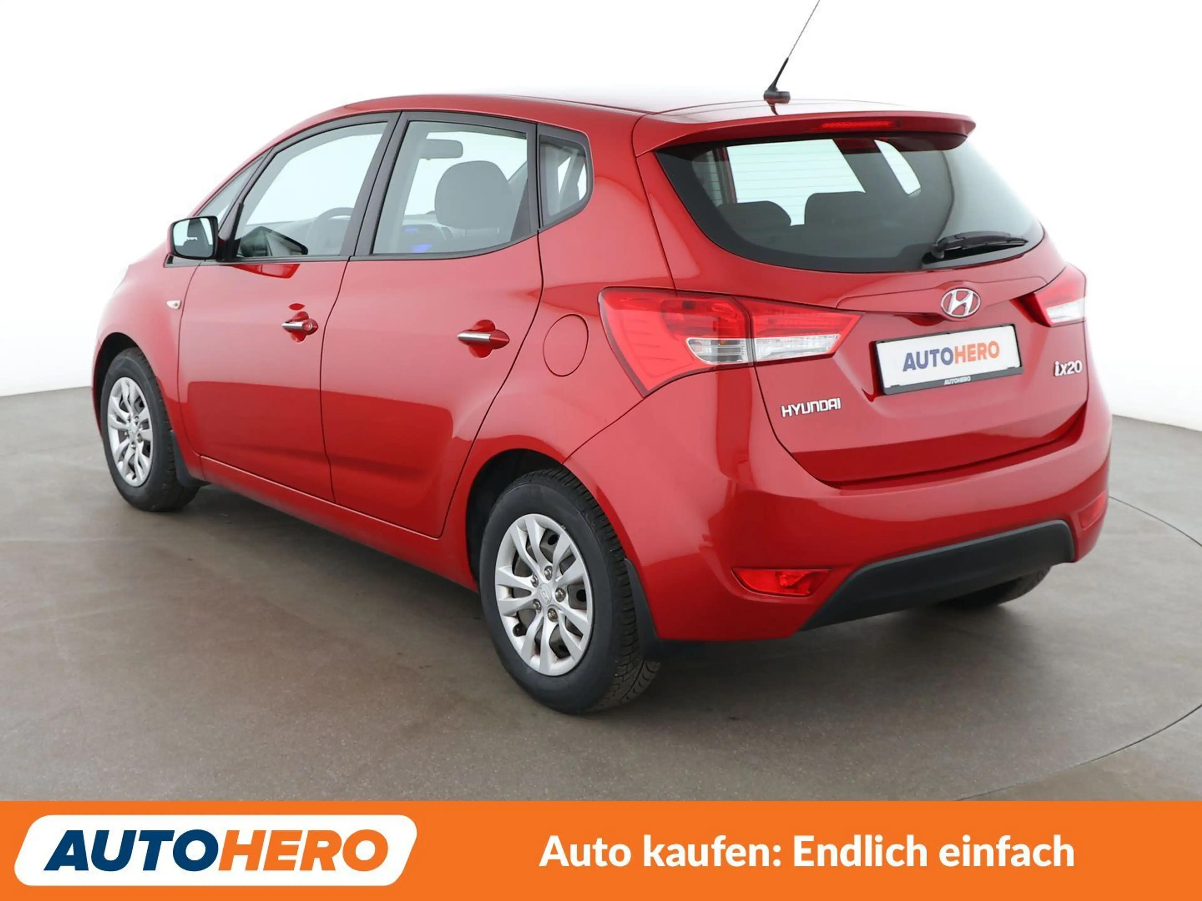 Hyundai iX20 1.4 Basis Blue*KLIMA*WENIG-KM*GARANTIE* — photo 4
