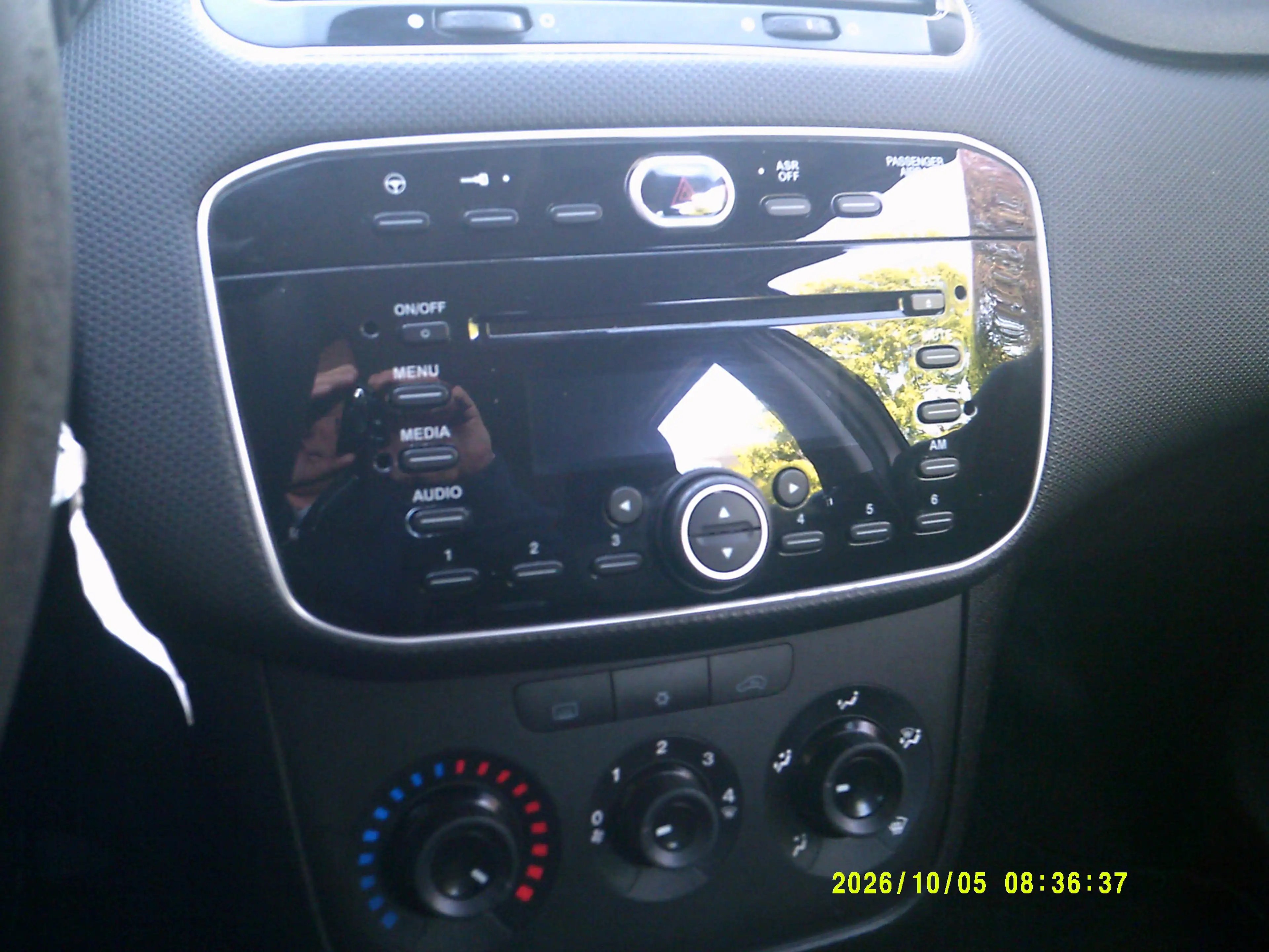 Fiat Punto Punto 1.2i Young — photo 7