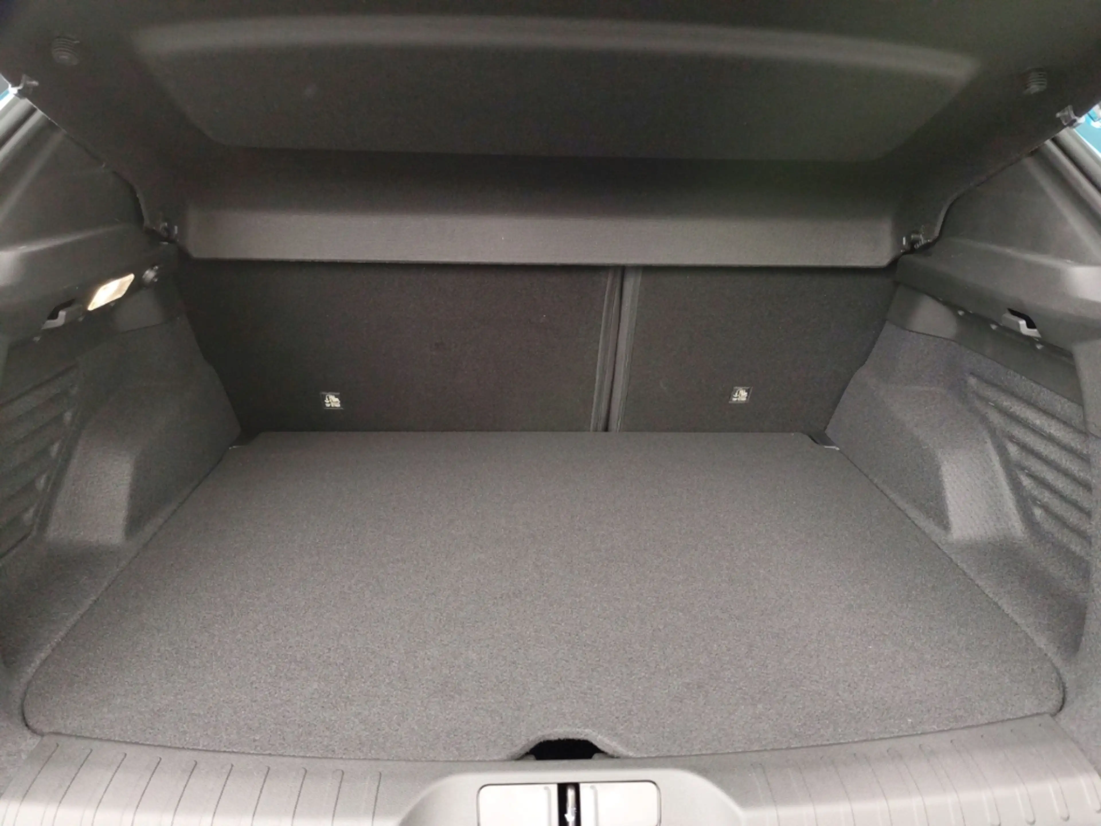 Alfa Romeo Junior Ibrida Sport Speciale 1.2 VGT Hybrid 145PS Navi — photo 13