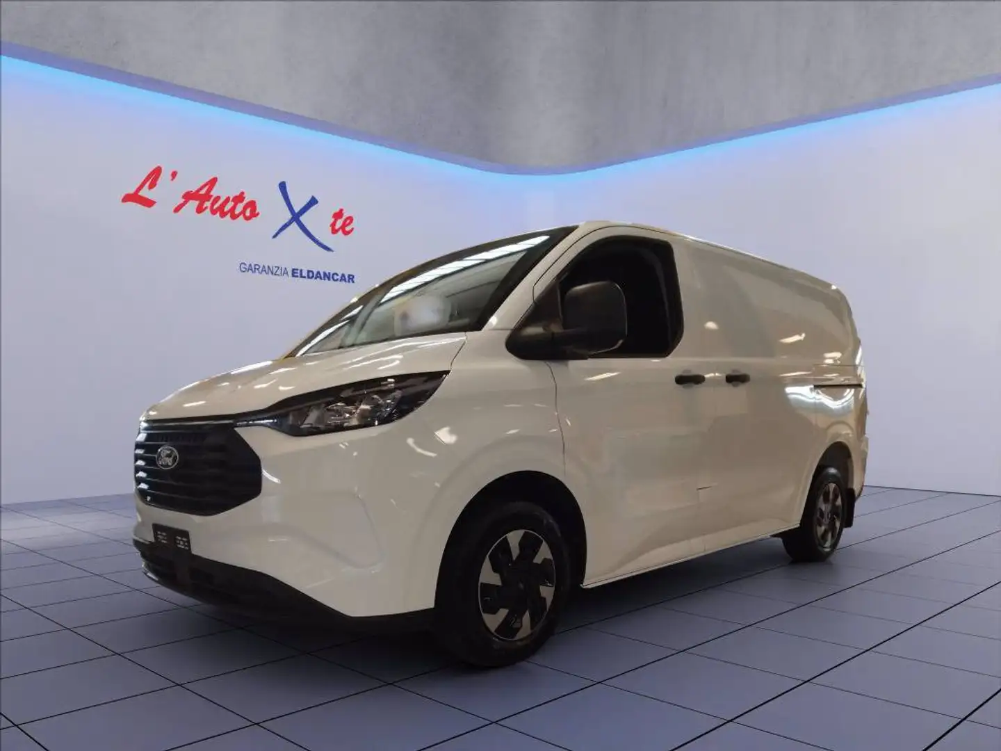 Ford Transit Custom V710 320 2.5 Duratec phev 233cv Trend L1H1 Wit - 2