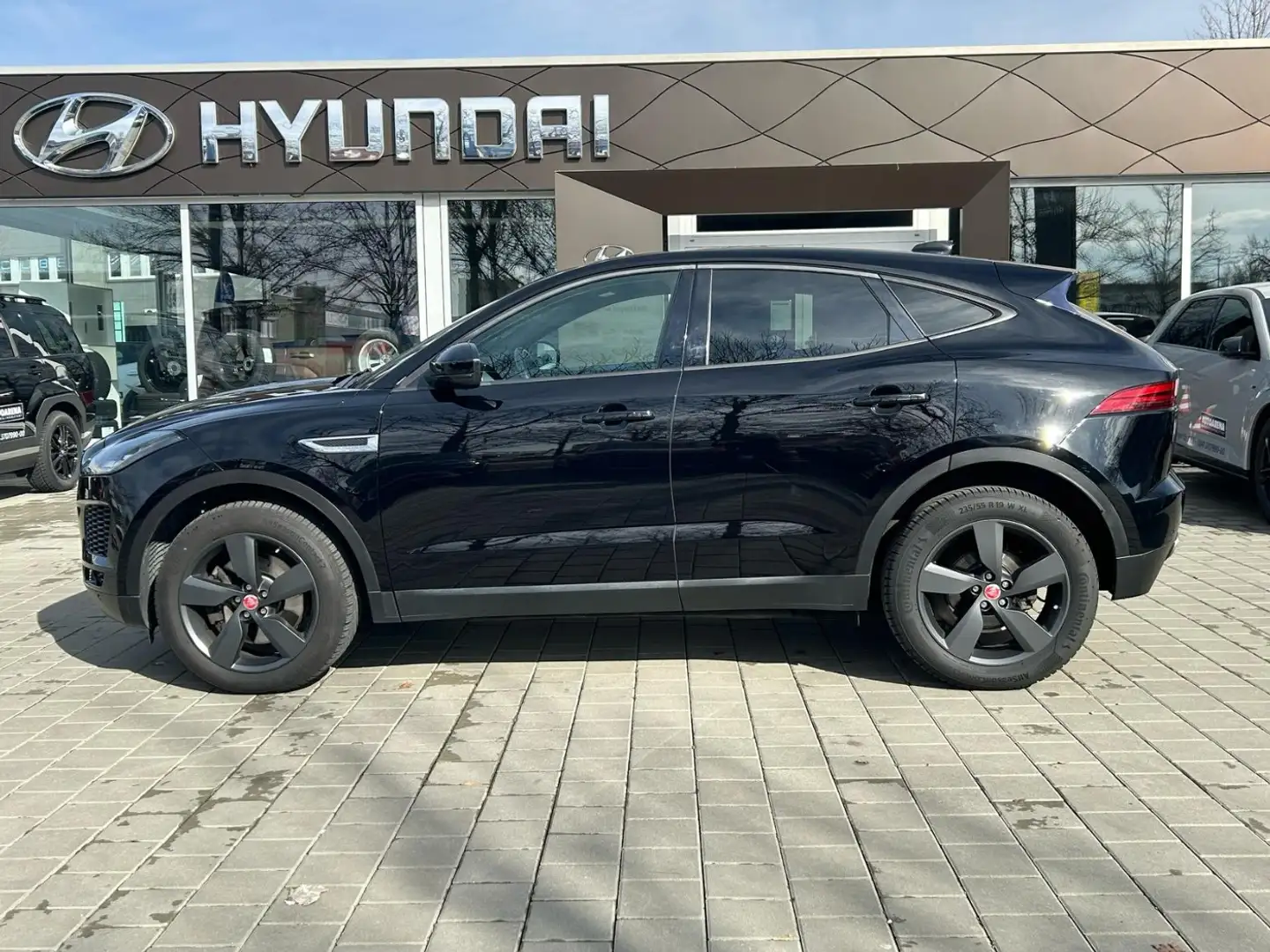 Jaguar E-Pace P200 S Leder LM LED 2xKlima elSitz Navi Noir - 2