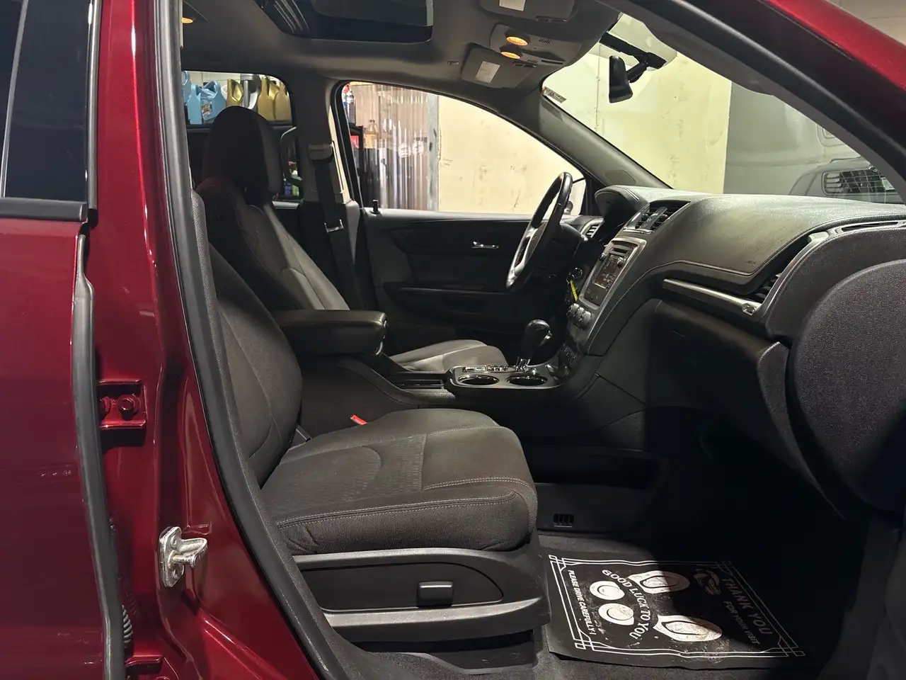 GMC Acadia снимка GMC Acadia