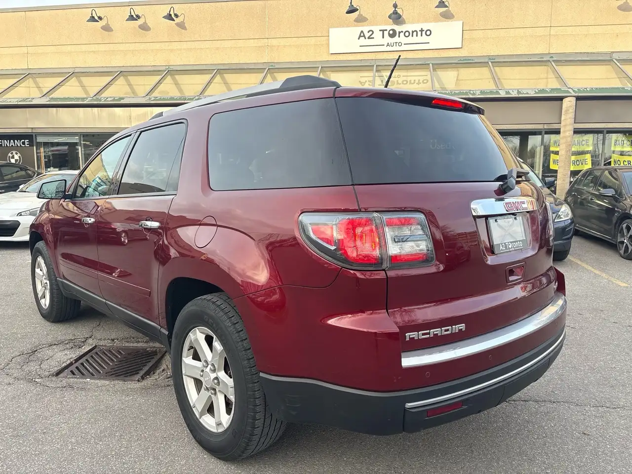 GMC Acadia снимка GMC Acadia