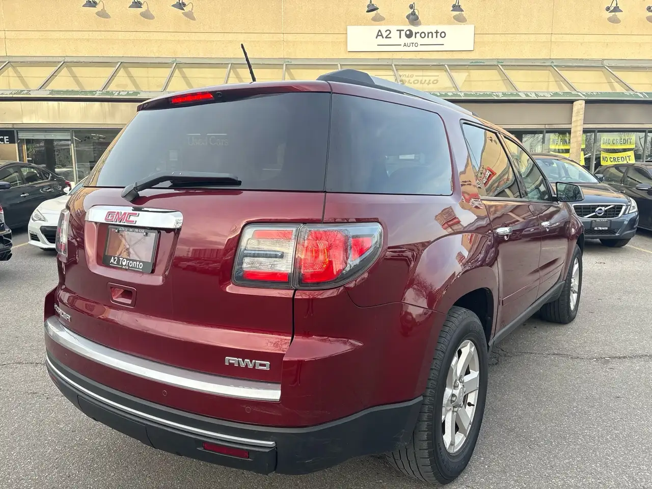 GMC Acadia снимка GMC Acadia