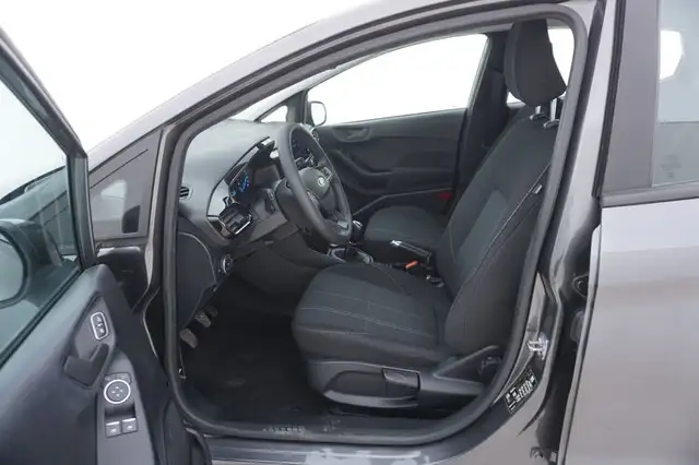 Ford Fiesta view 10