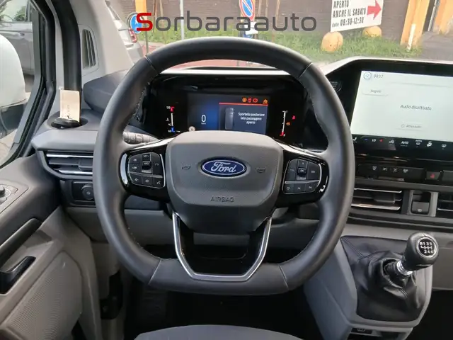 Ford Tourneo Custom view 21