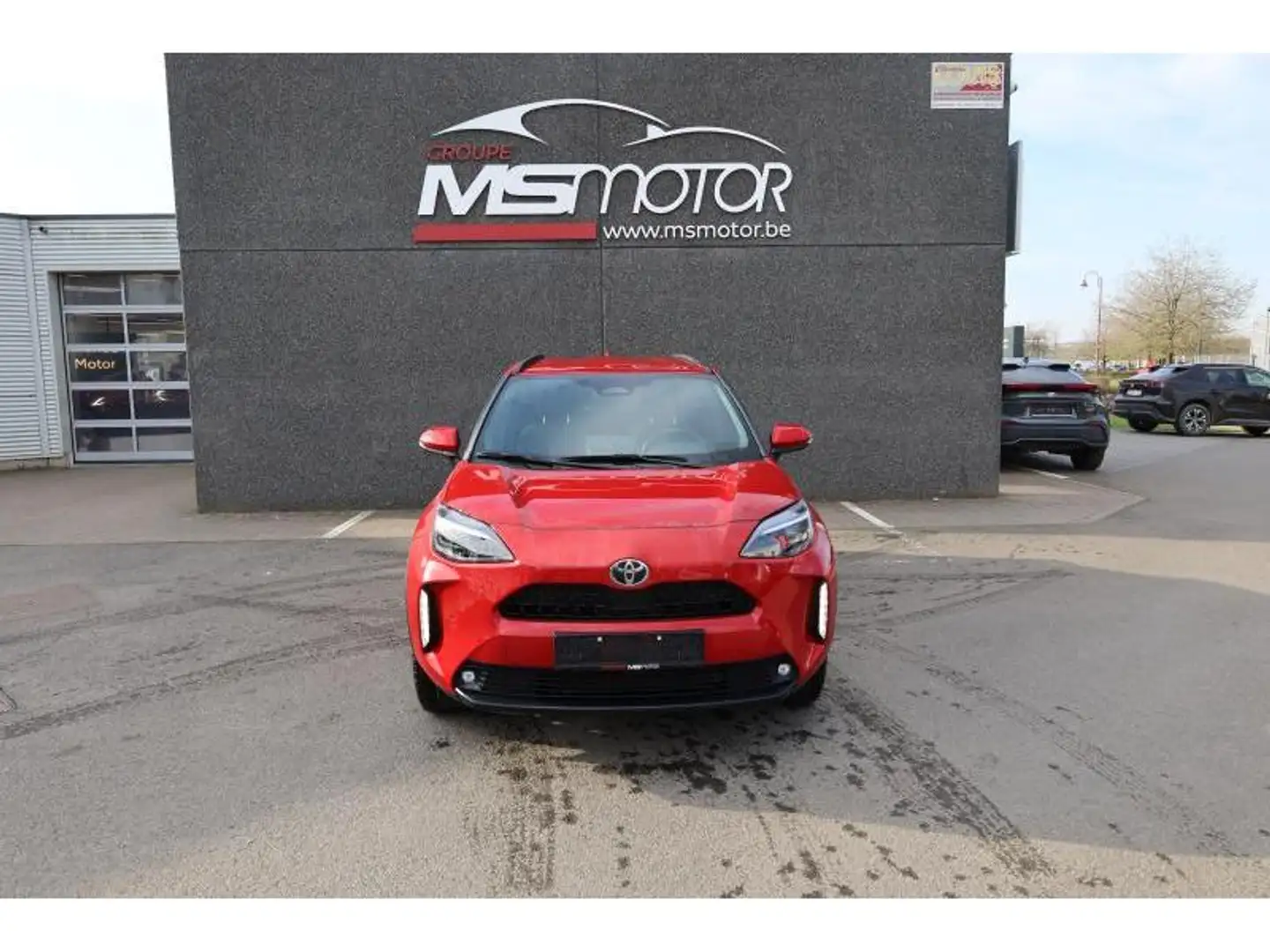 Toyota Yaris Cross 1.5 TNGA HEV 2WD CVT Dynamic P Rouge - 2