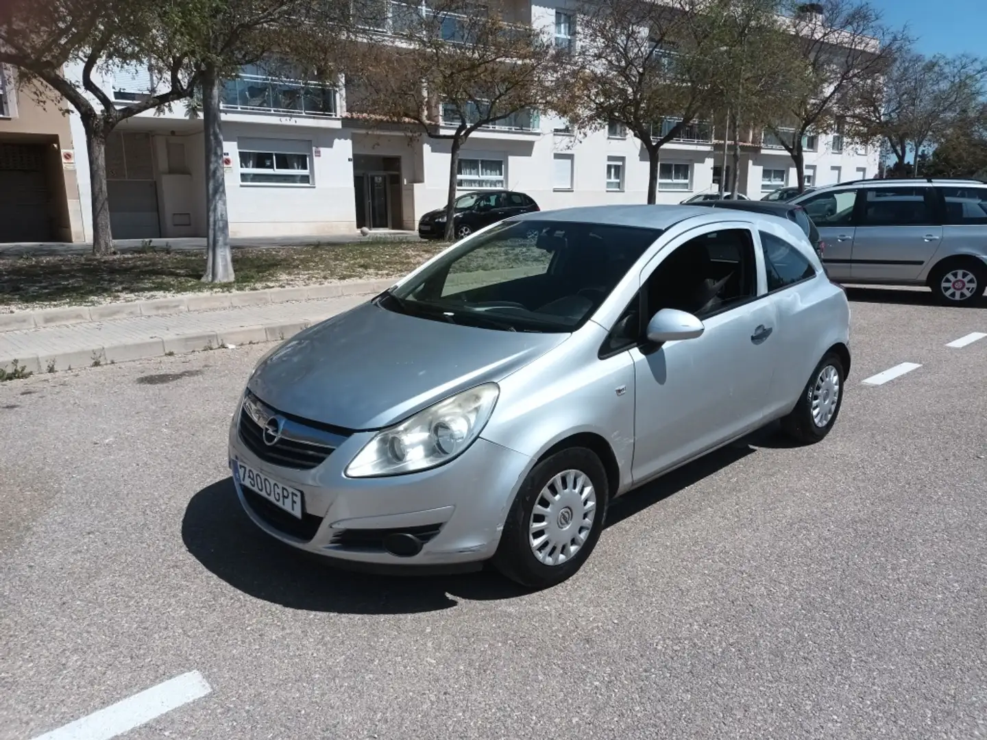 Opel Corsa 1.3CDTi C Mon 90 Gris - 1