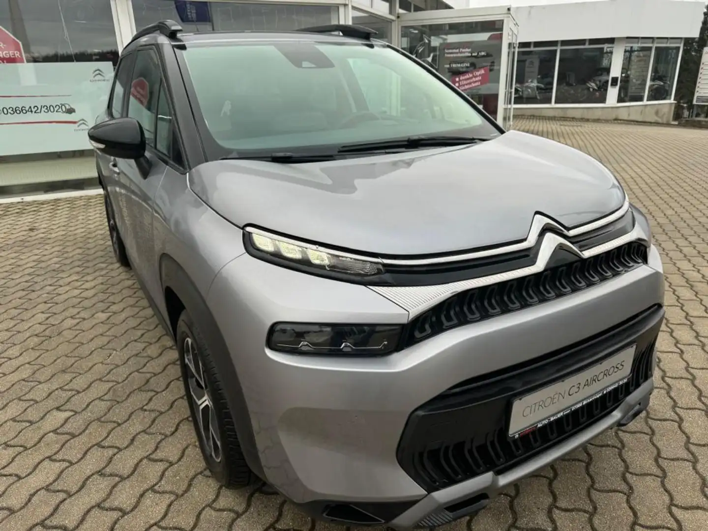Citroen C3 Aircross PureTech 110 Stop & Start PLUS Gris - 1