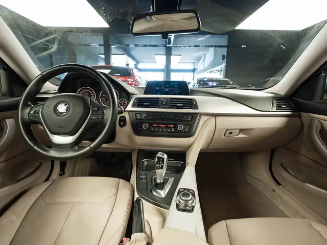 BMW 4 Series view 8