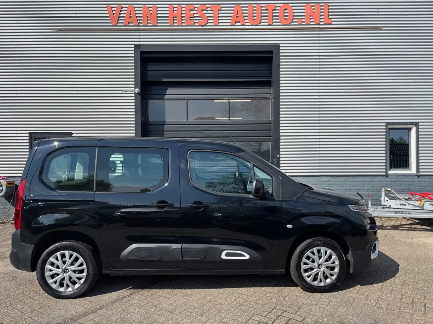 Citroen Berlingo 1.2 Comfort | 6 MND GAR | CLIMA | NAVI | CRUISE CO Zwart - 1