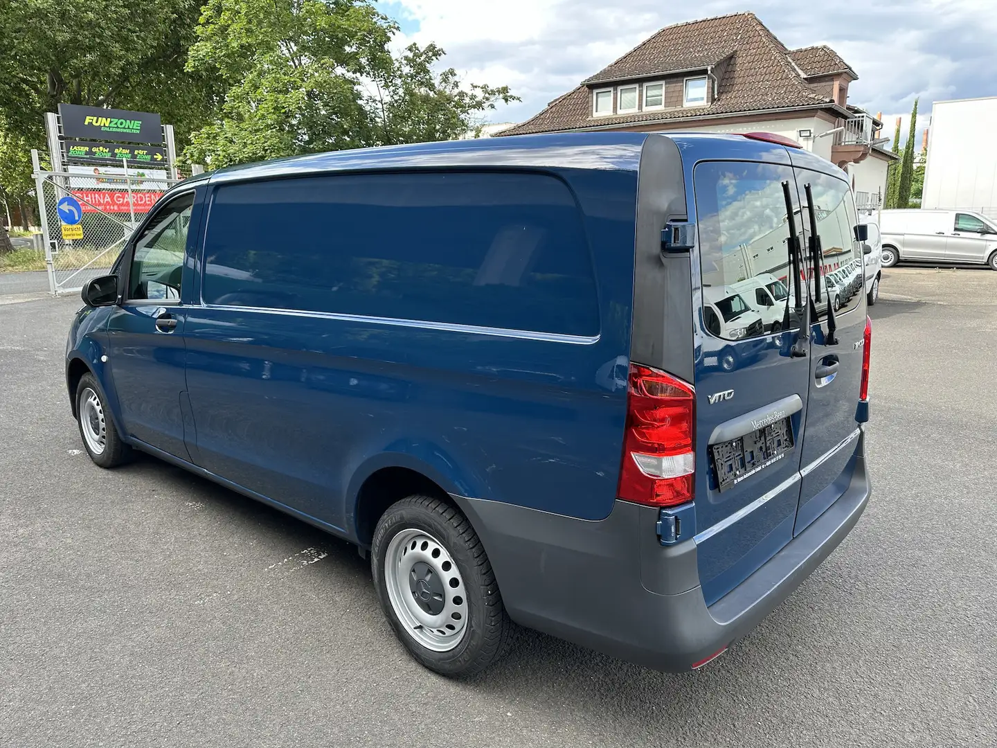 Mercedes-Benz Vito 111 CDI lang Azul - 2