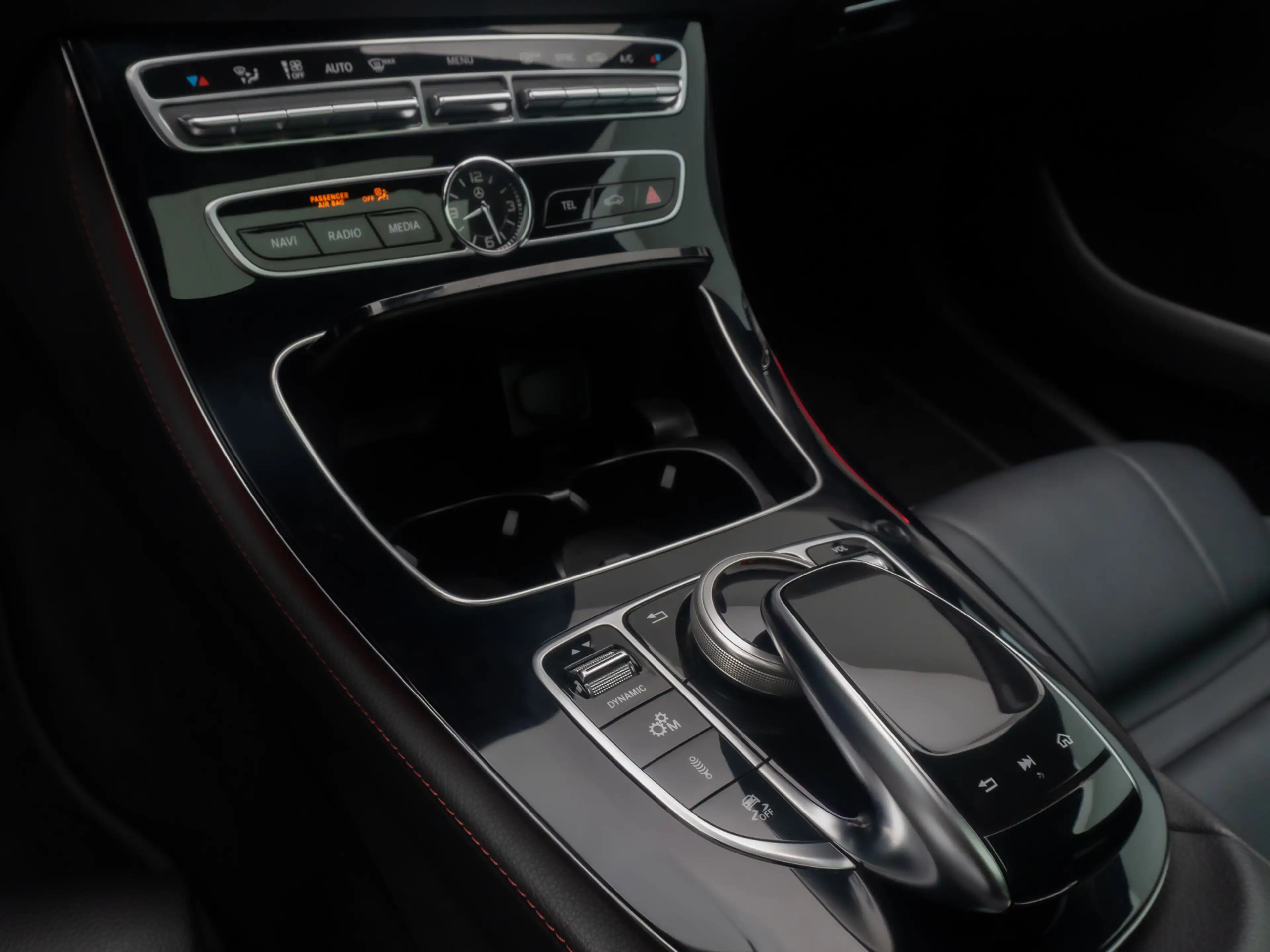 Mercedes-Benz CLS 53 AMG 4MATIC 360° Burmester DAB HUD 20Zoll — photo 22