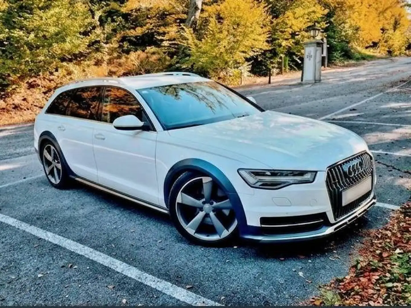 Audi A6 allroad A6 Allroad 3,0 TDI Quattro tiptronic Weiß - 1