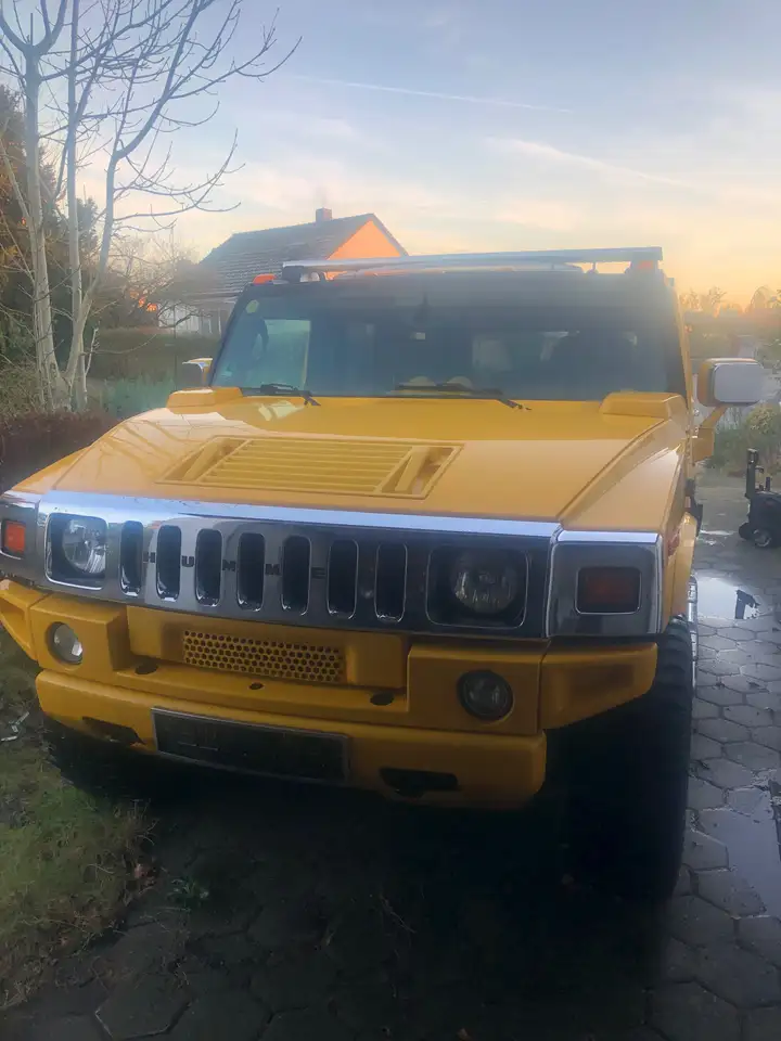 HUMMER H2
