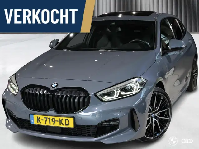 BMW 118 118i M SPORT / KUIPSTOEL / PANODAK / HIFI / 19"