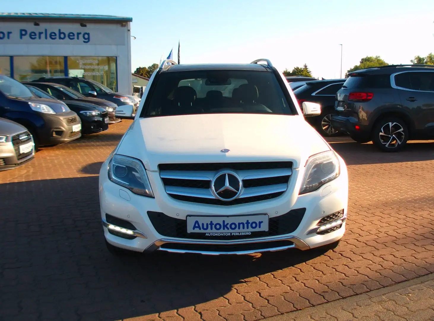 Mercedes-Benz GLK 220 GLK  4Matic.Vollleder.Bi-Xenon.Panoram. Weiß - 2