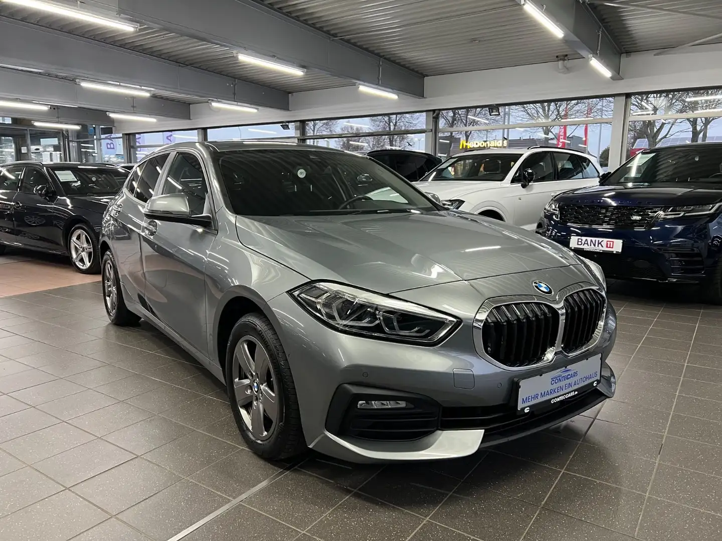 BMW 118 d Advantage Lim. AHK+Driving Assist+Park Gris - 2