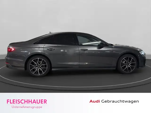 Audi A8 view 8