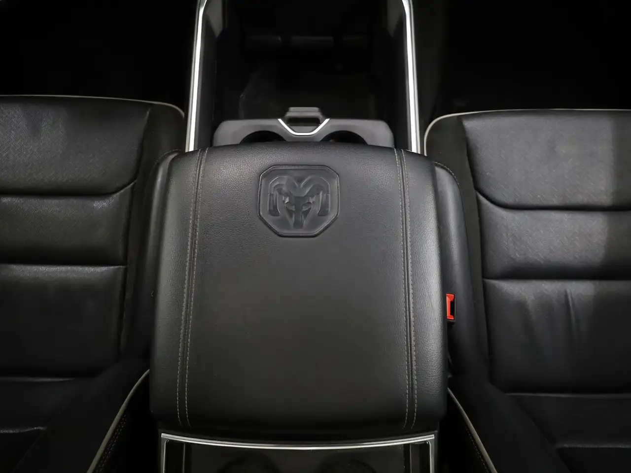 Dodge RAM 2024 — фото 14