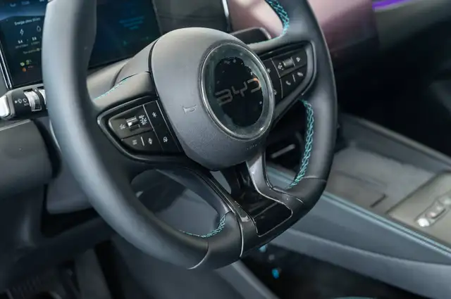 BYD Seal 6 view 11
