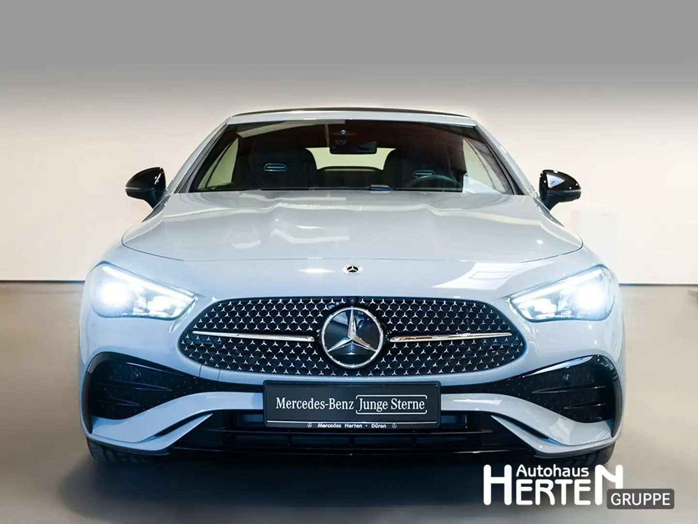 Mercedes-Benz CLE 220 d Cabrio+AMG+NIGHT+360°+DIGITAL+KEYLESS+ Grau - 2