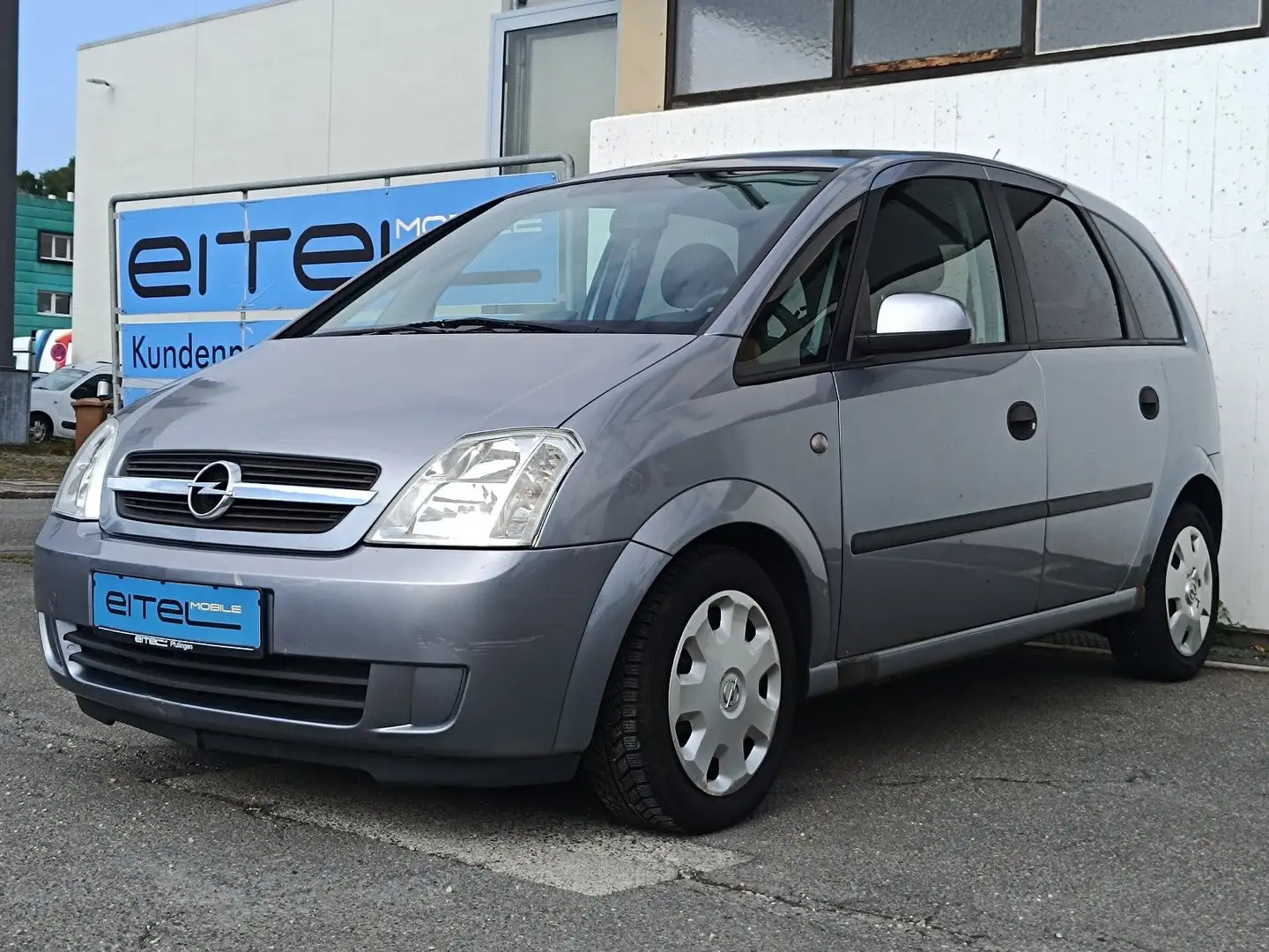 Opel Meriva 1.6 Enjoy Silber - 1