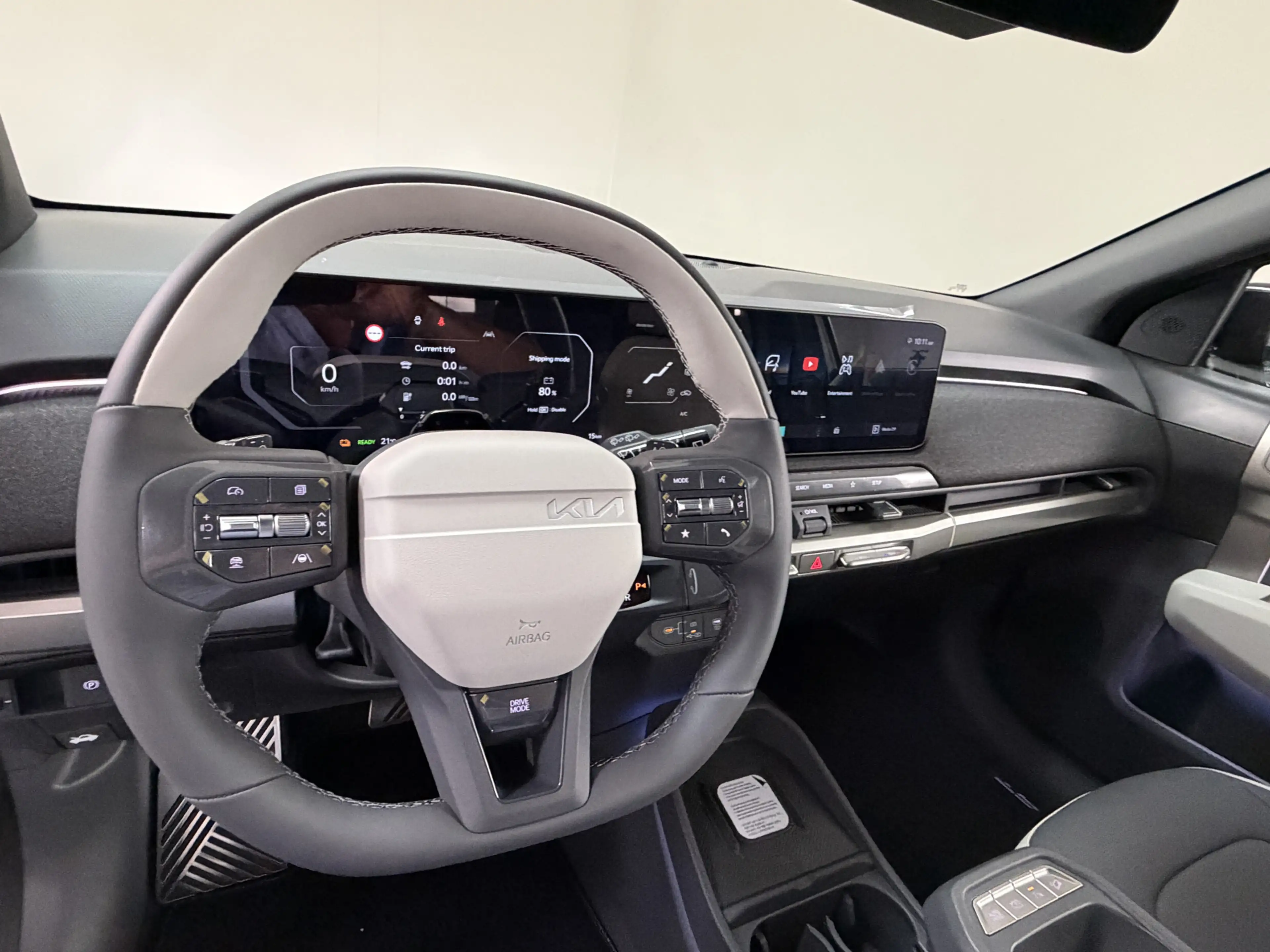 Kia EV3 GT-PlusLine 81.4 kWh 204 PK direct leverbaar en ri — photo 16