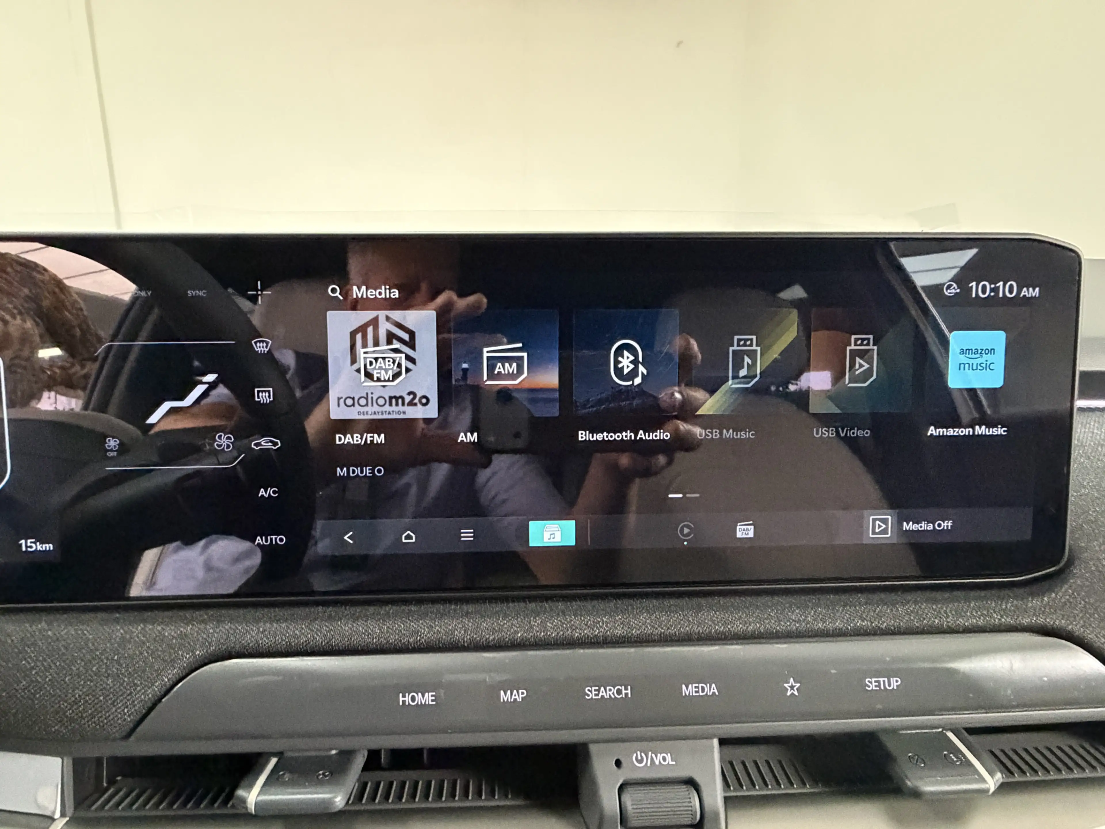 Kia EV3 GT-PlusLine 81.4 kWh 204 PK direct leverbaar en ri — photo 23