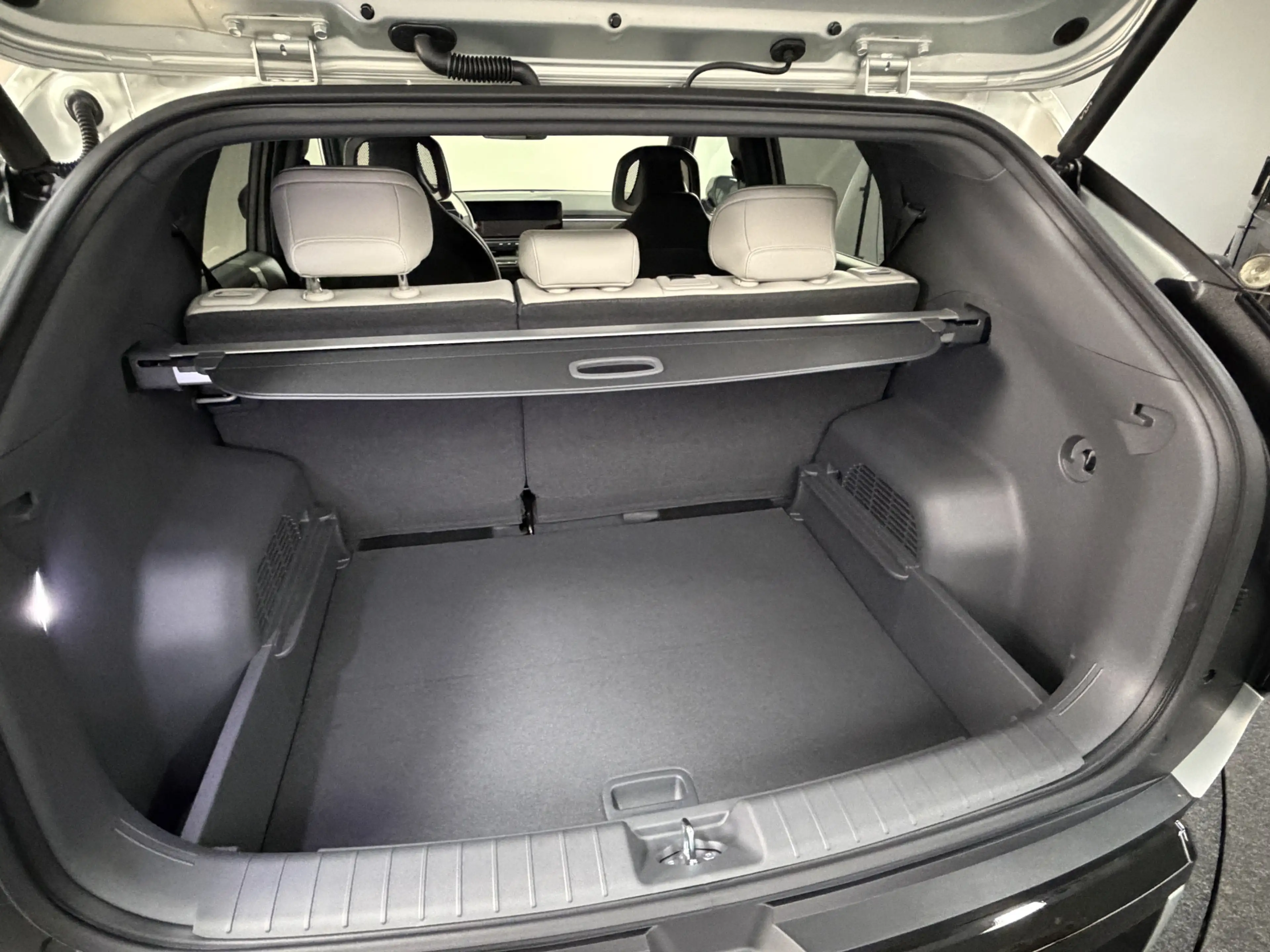 Kia EV3 GT-PlusLine 81.4 kWh 204 PK direct leverbaar en ri — photo 37