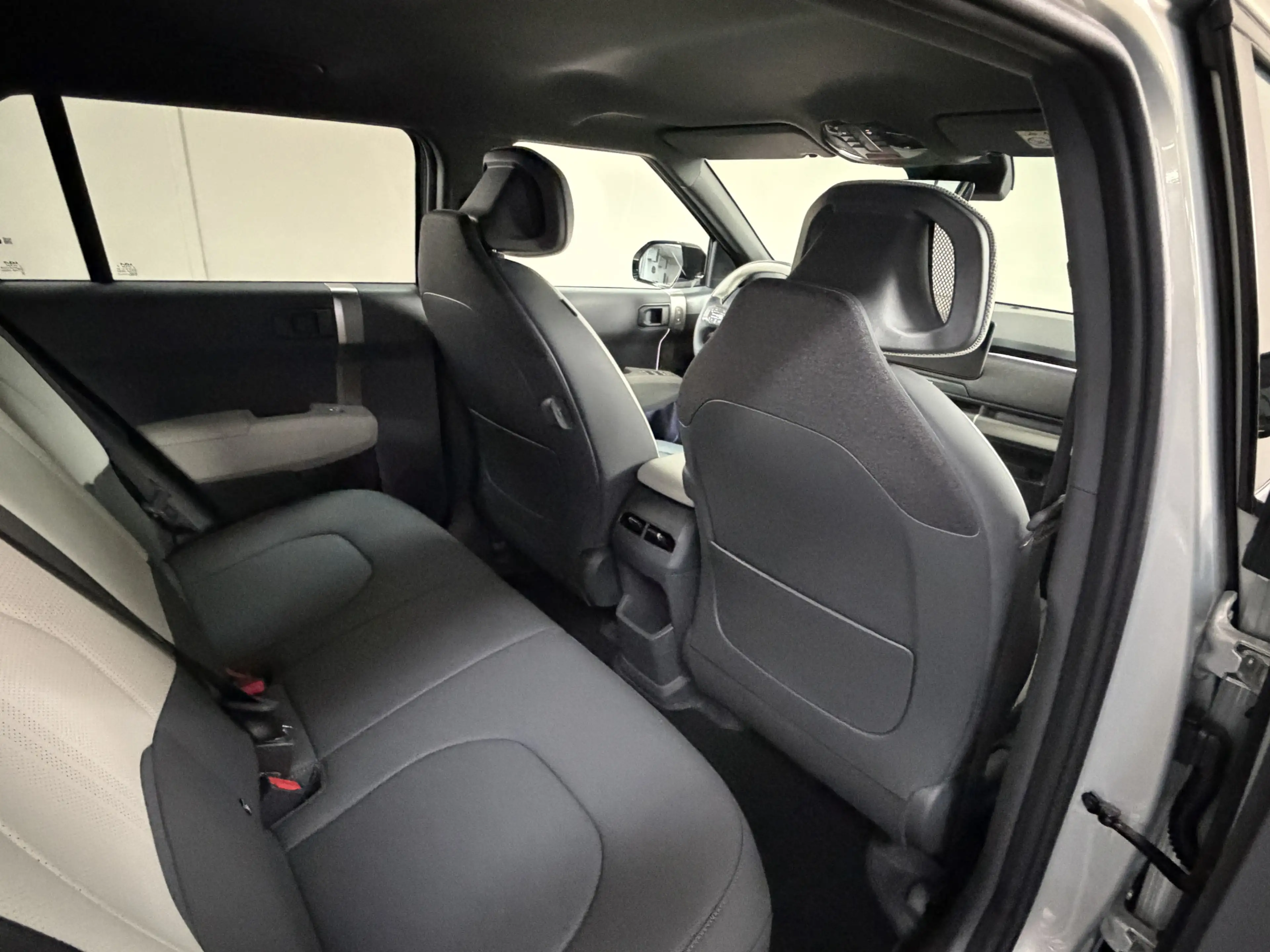 Kia EV3 GT-PlusLine 81.4 kWh 204 PK direct leverbaar en ri — photo 14