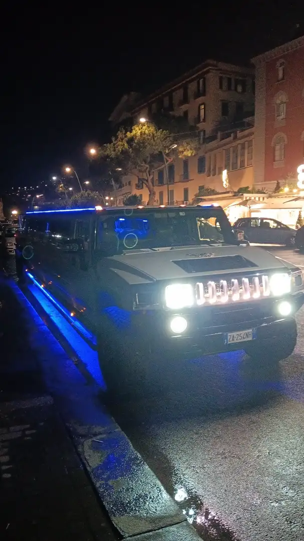 HUMMER H2 Hummer limousine - 2