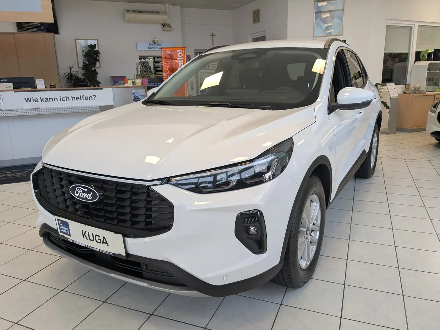 Ford Kuga Titanium Weiß - 1
