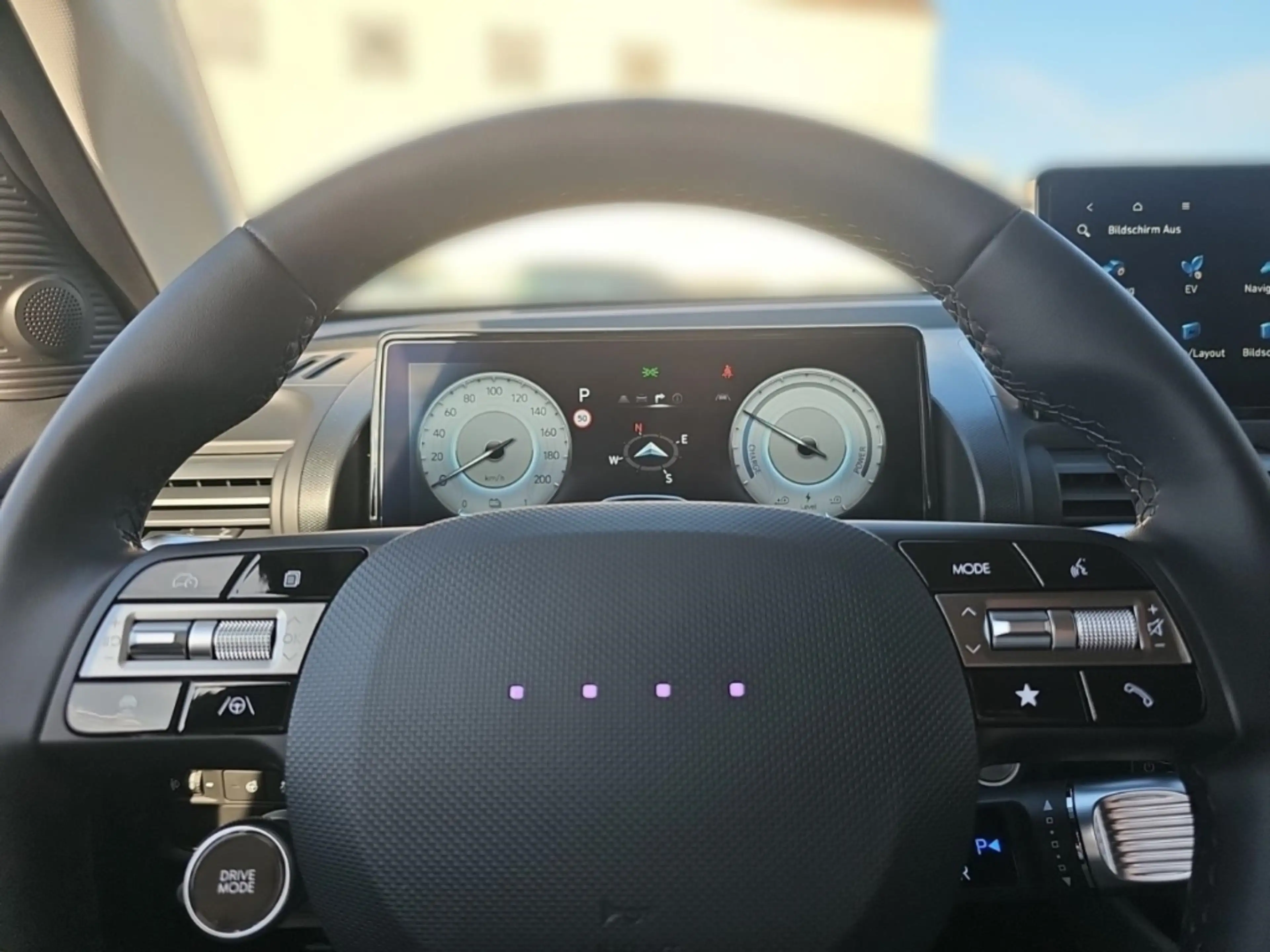 Hyundai Inster 49 kWh Prime Voll-LED Totwinkelass. Navi — photo 8