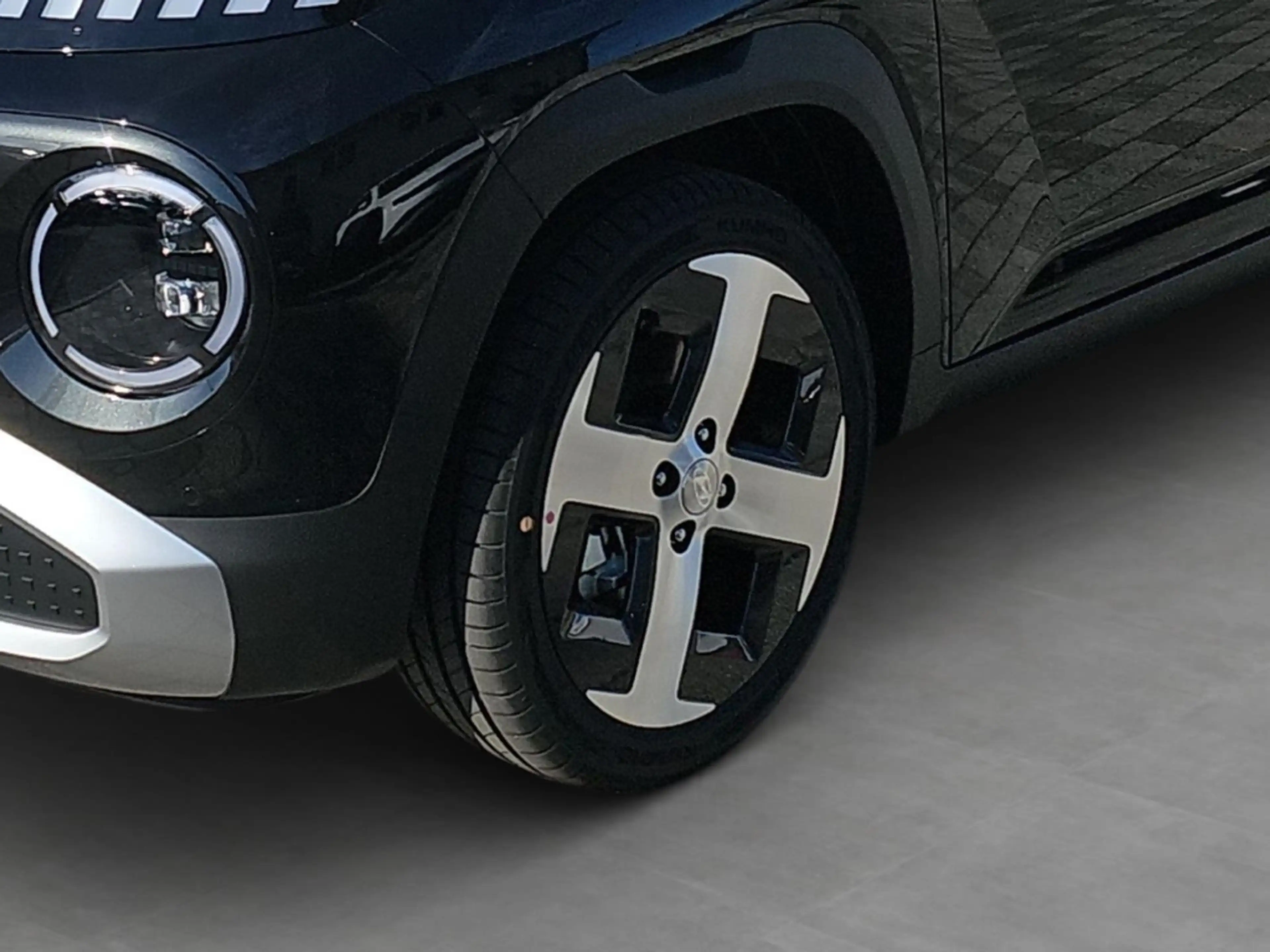 Hyundai Inster 49 kWh Prime Voll-LED Totwinkelass. Navi — photo 6