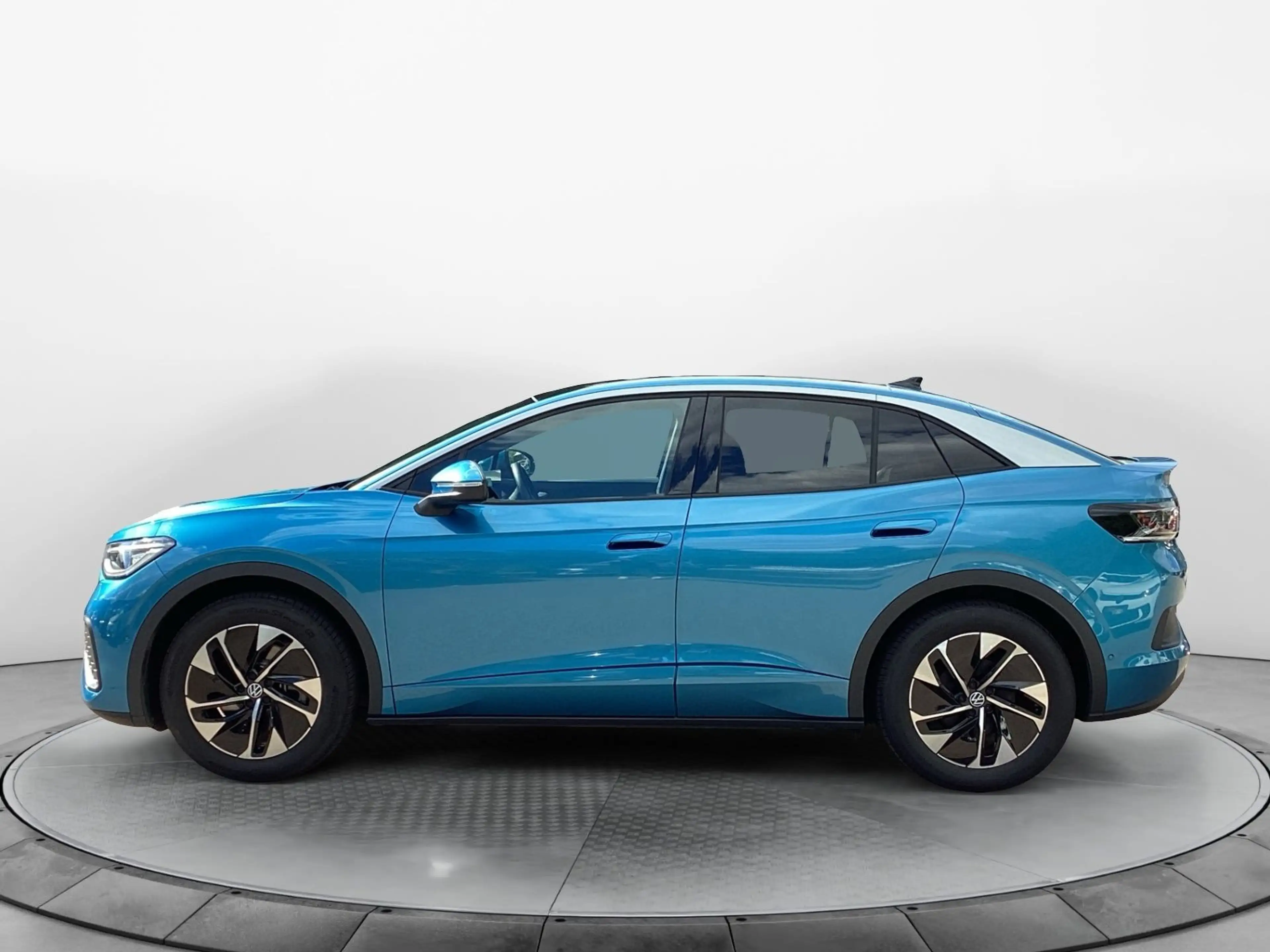Volkswagen ID.5 Pro 77kWh Navi LED AHK Pano Kamera — photo 3