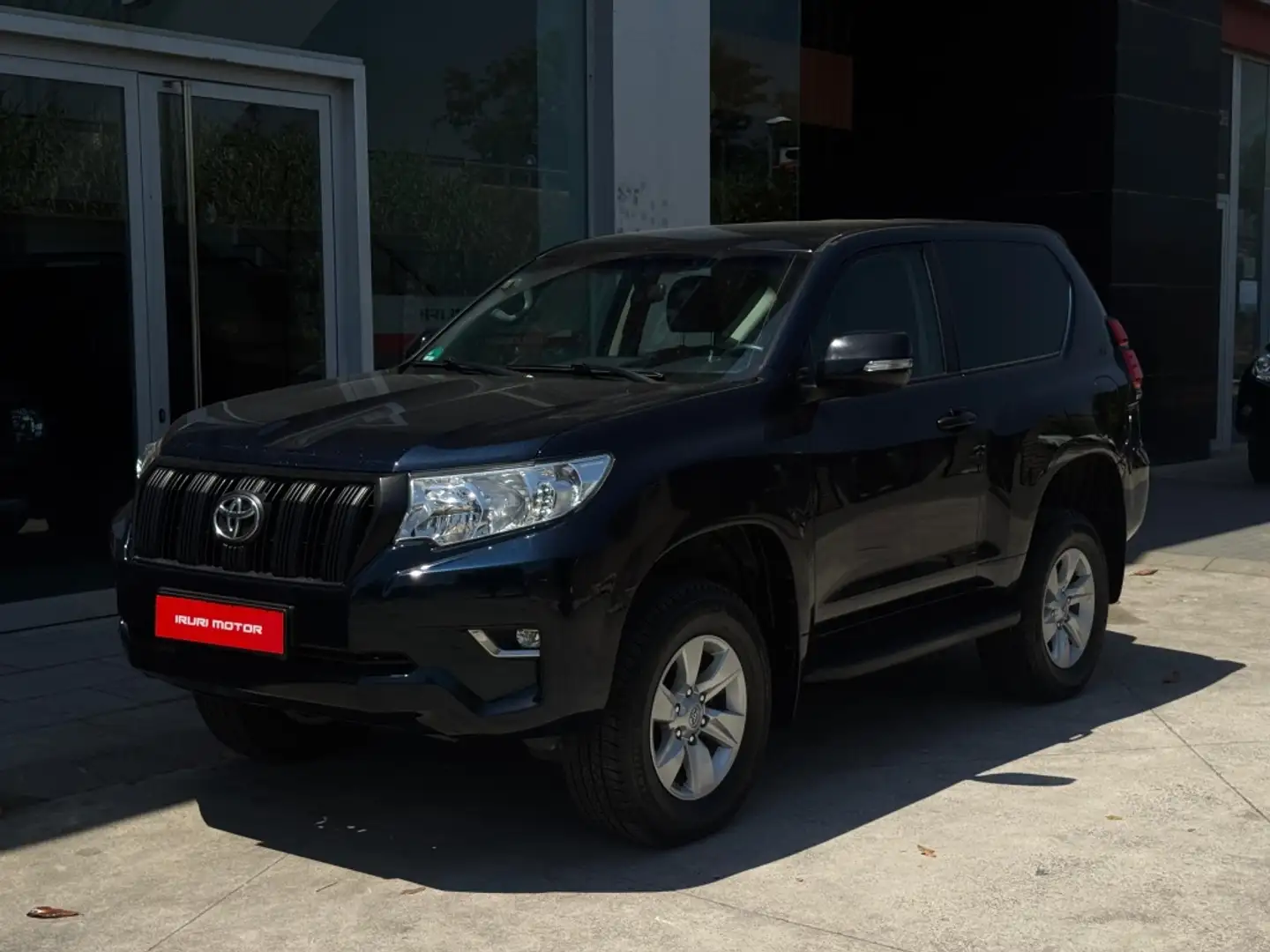 Toyota Land Cruiser D-4D VX Aut. Azul - 2