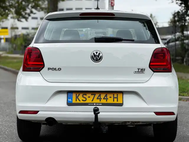 Volkswagen Polo view 9