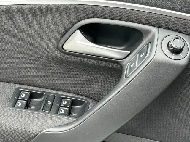 Volkswagen Polo view 15