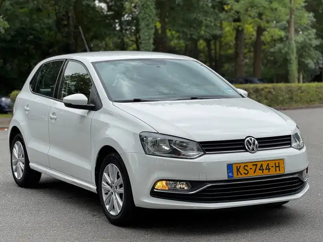 Volkswagen Polo view 13