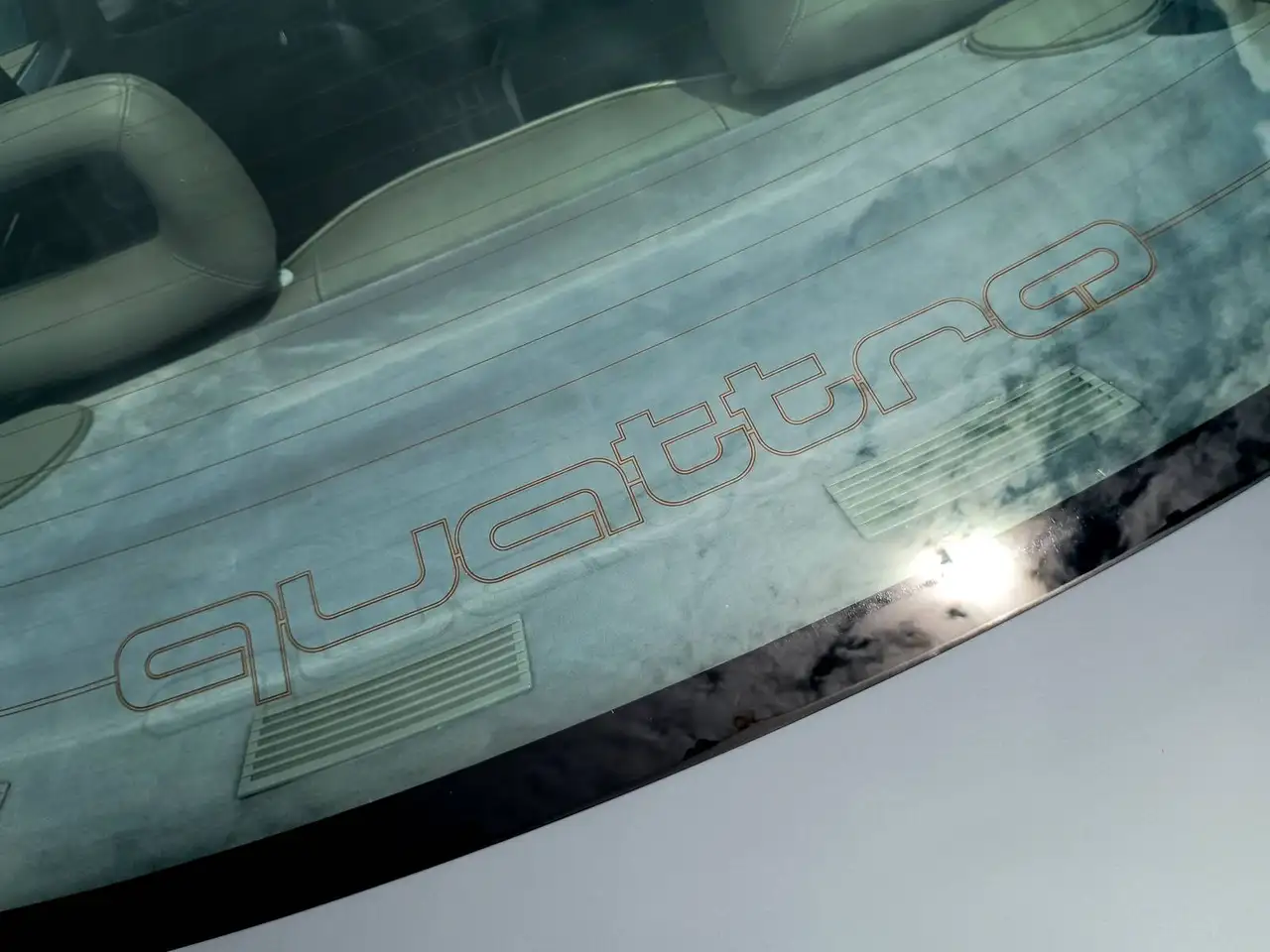 Audi V8 exklusiv mit Austauschmotor -sehr gepflegt -Zahnriemen neu, foto 12